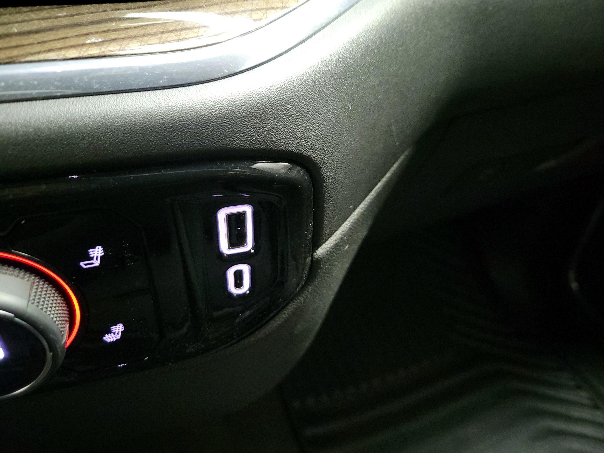 Thumbnail: 2023 Chevrolet Silverado 1500 - 18