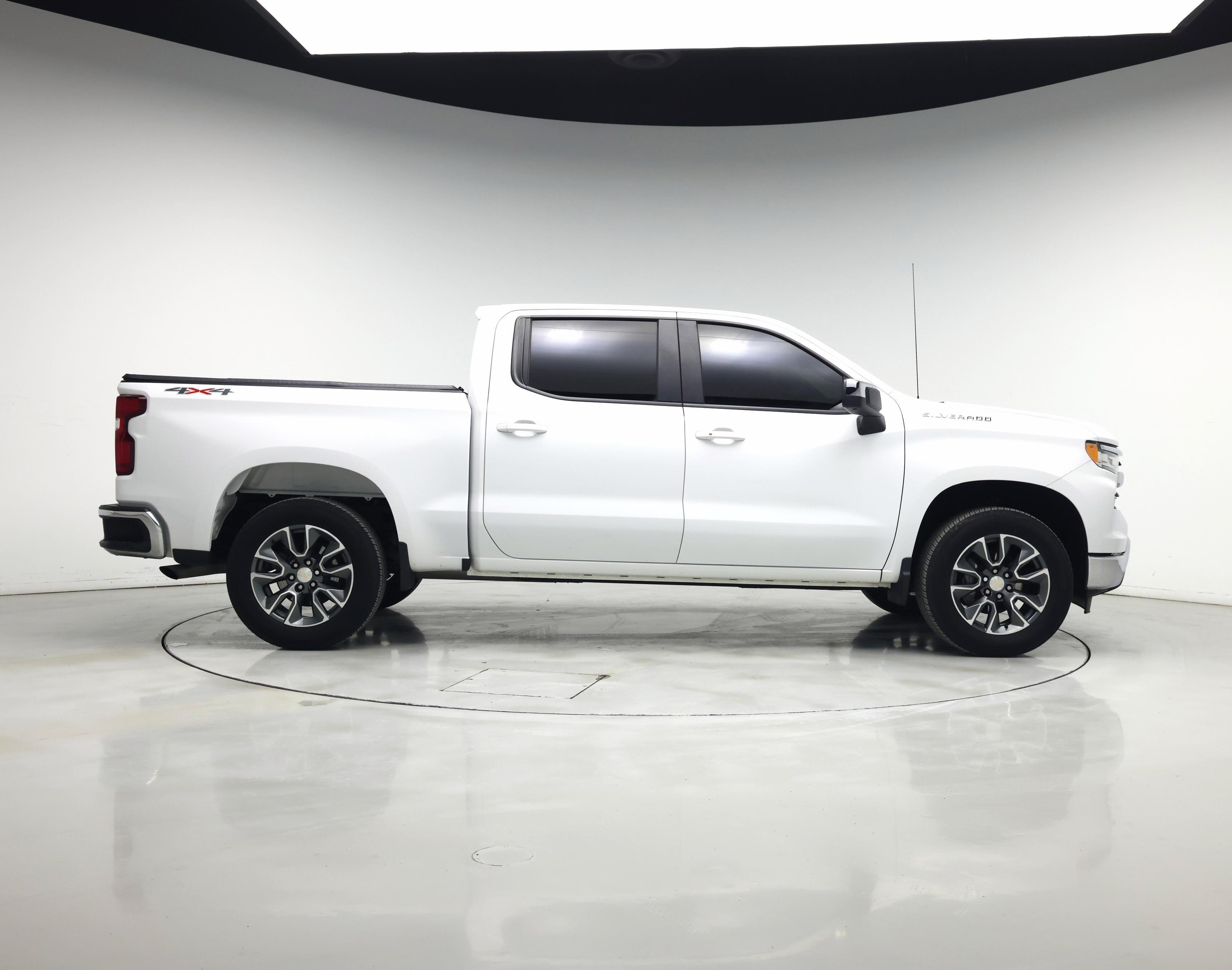 Thumbnail: 2023 Chevrolet Silverado 1500 - 7