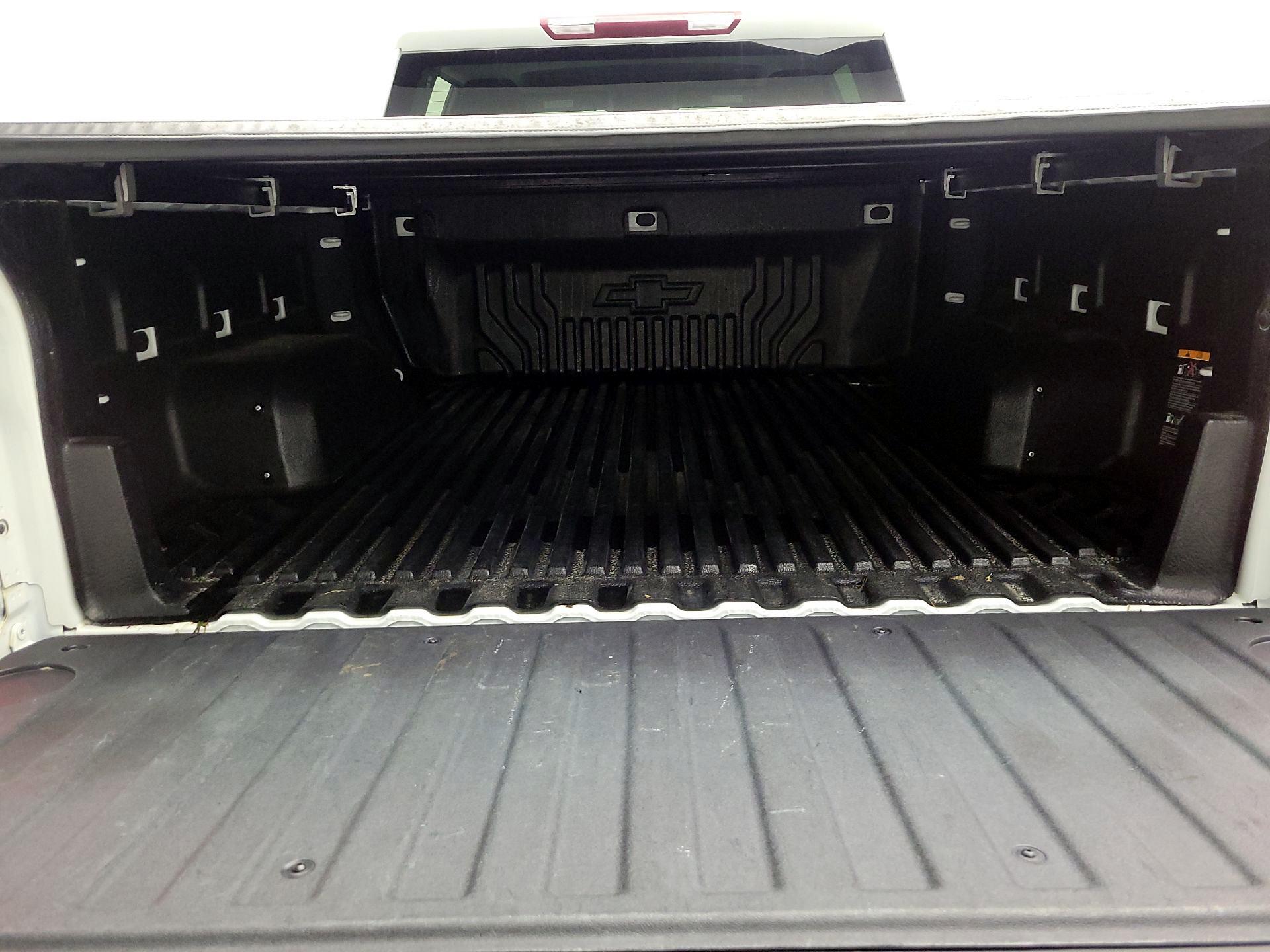 Thumbnail: 2022 Chevrolet Silverado 1500 - 20