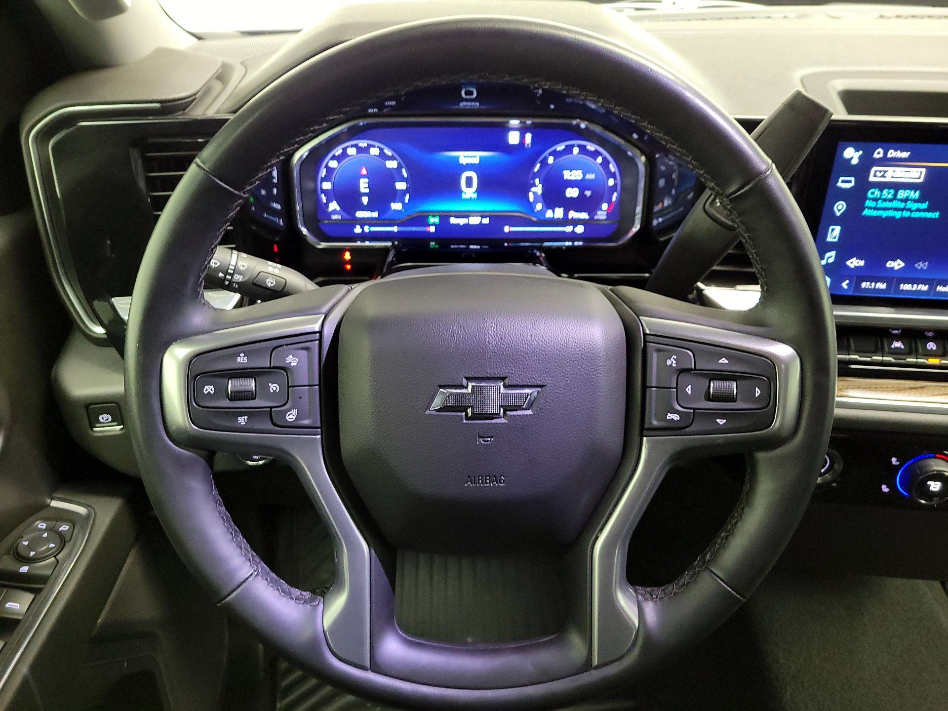 Thumbnail: 2023 Chevrolet Silverado 1500 - 10