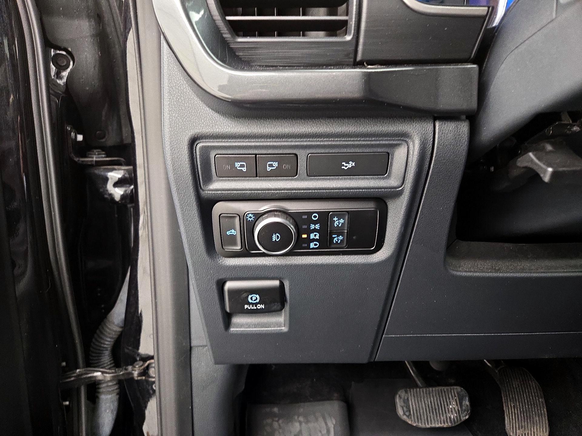 Thumbnail: 2022 Ford F-150 - 13