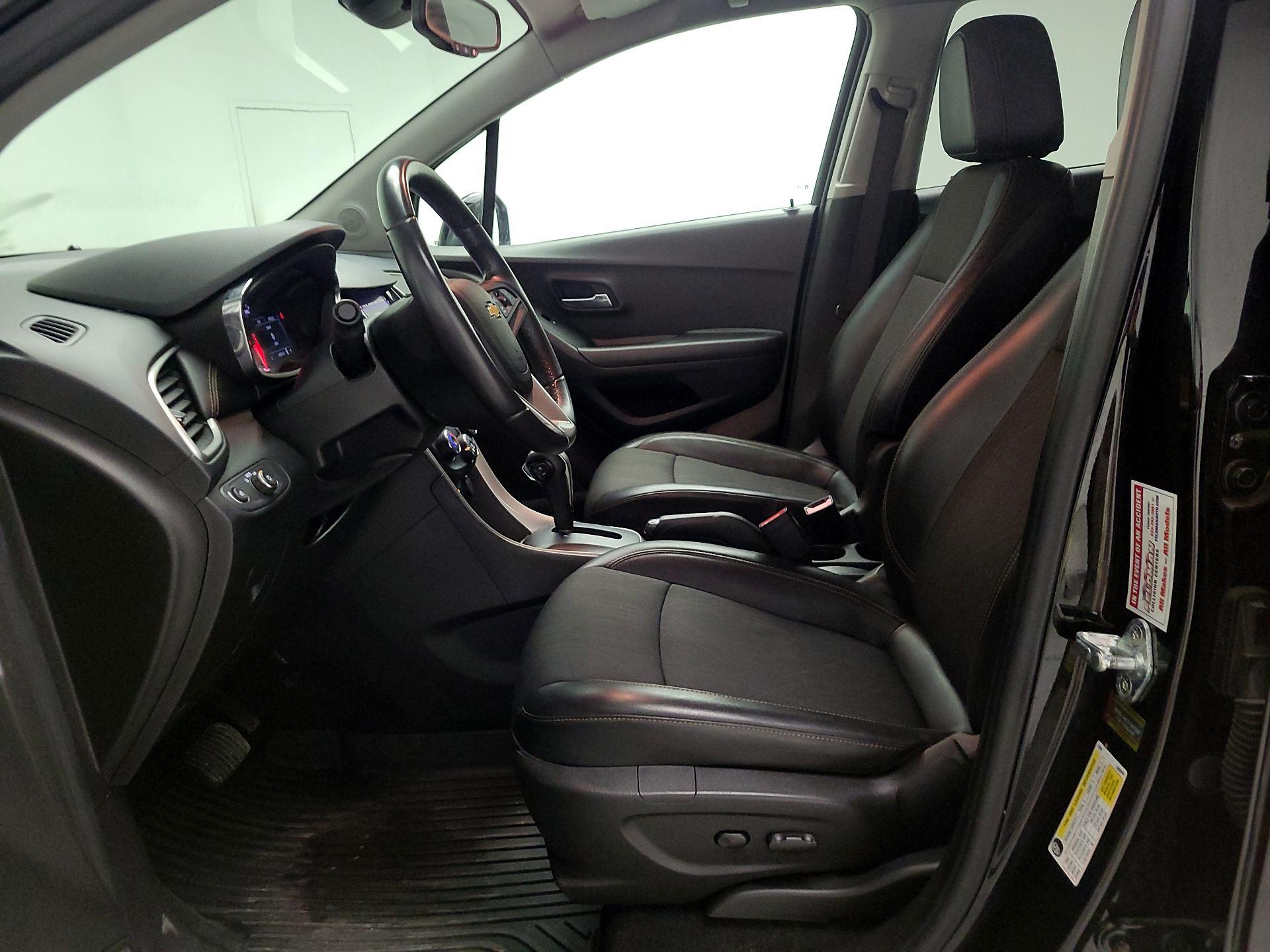 Thumbnail: 2020 Chevrolet Trax - 11