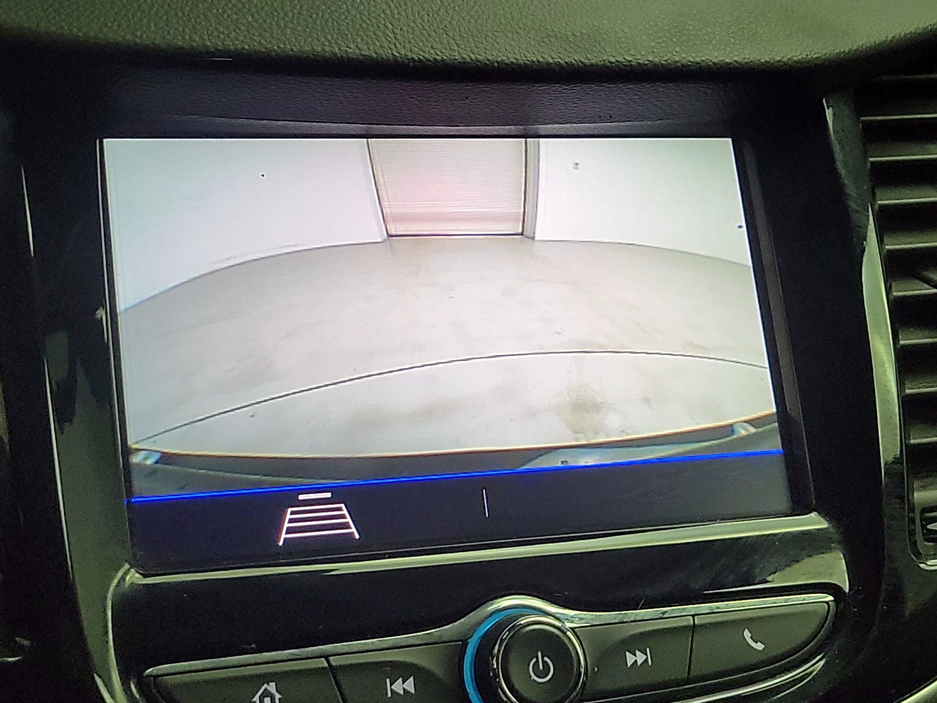 Thumbnail: 2020 Chevrolet Trax - 14