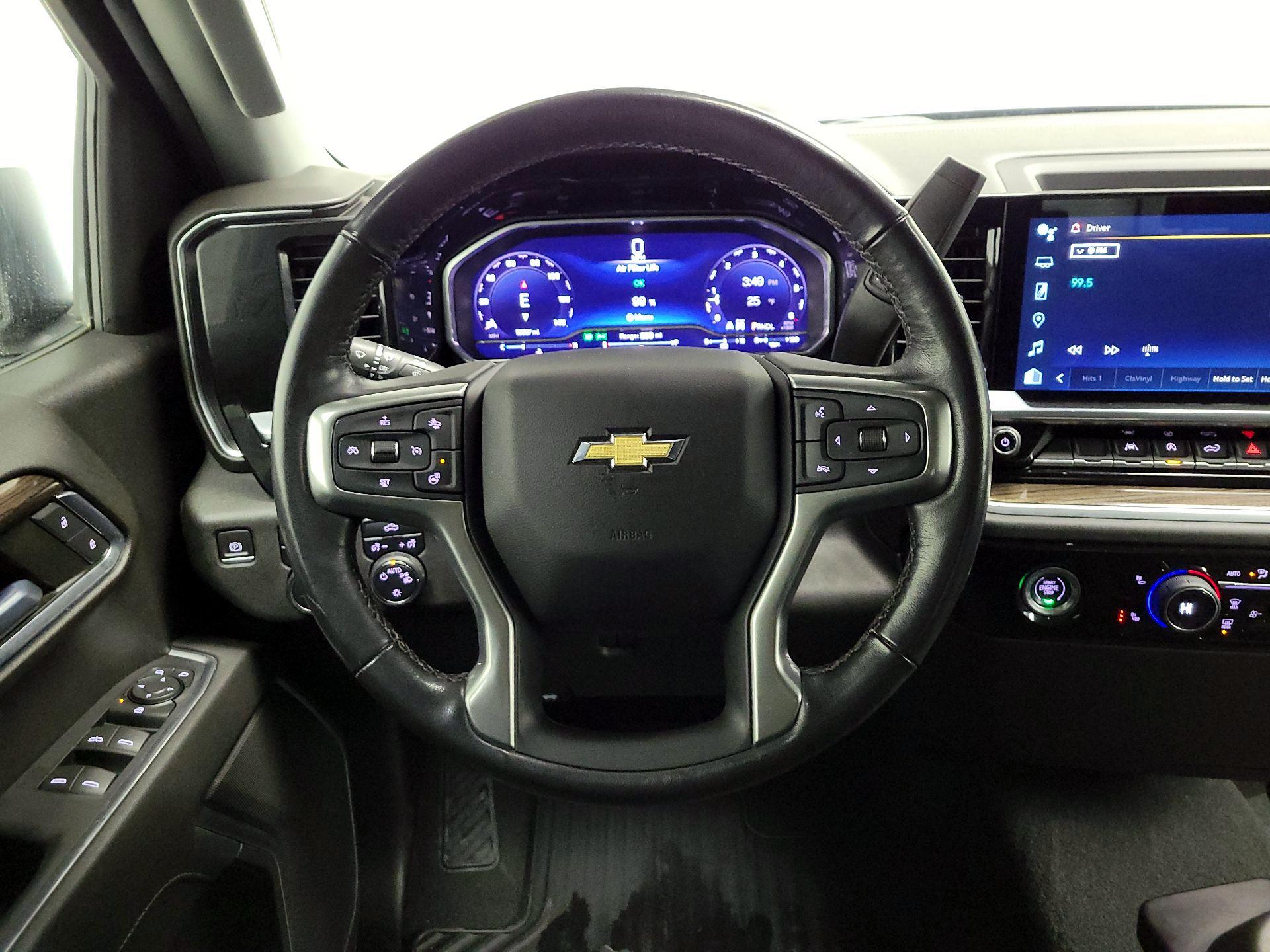 Thumbnail: 2022 Chevrolet Silverado 1500 - 10