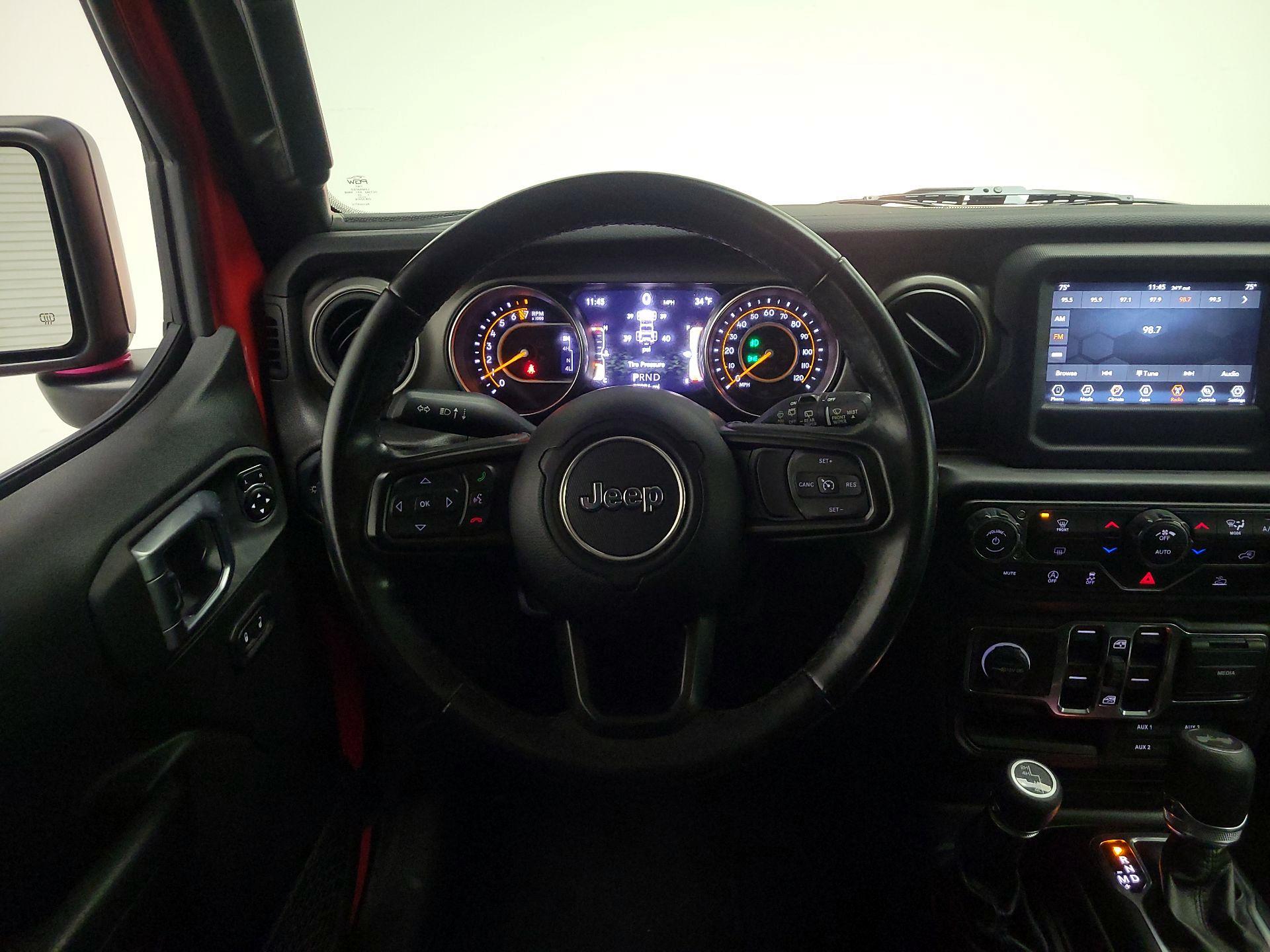 Thumbnail: 2022 Jeep Wrangler - 10