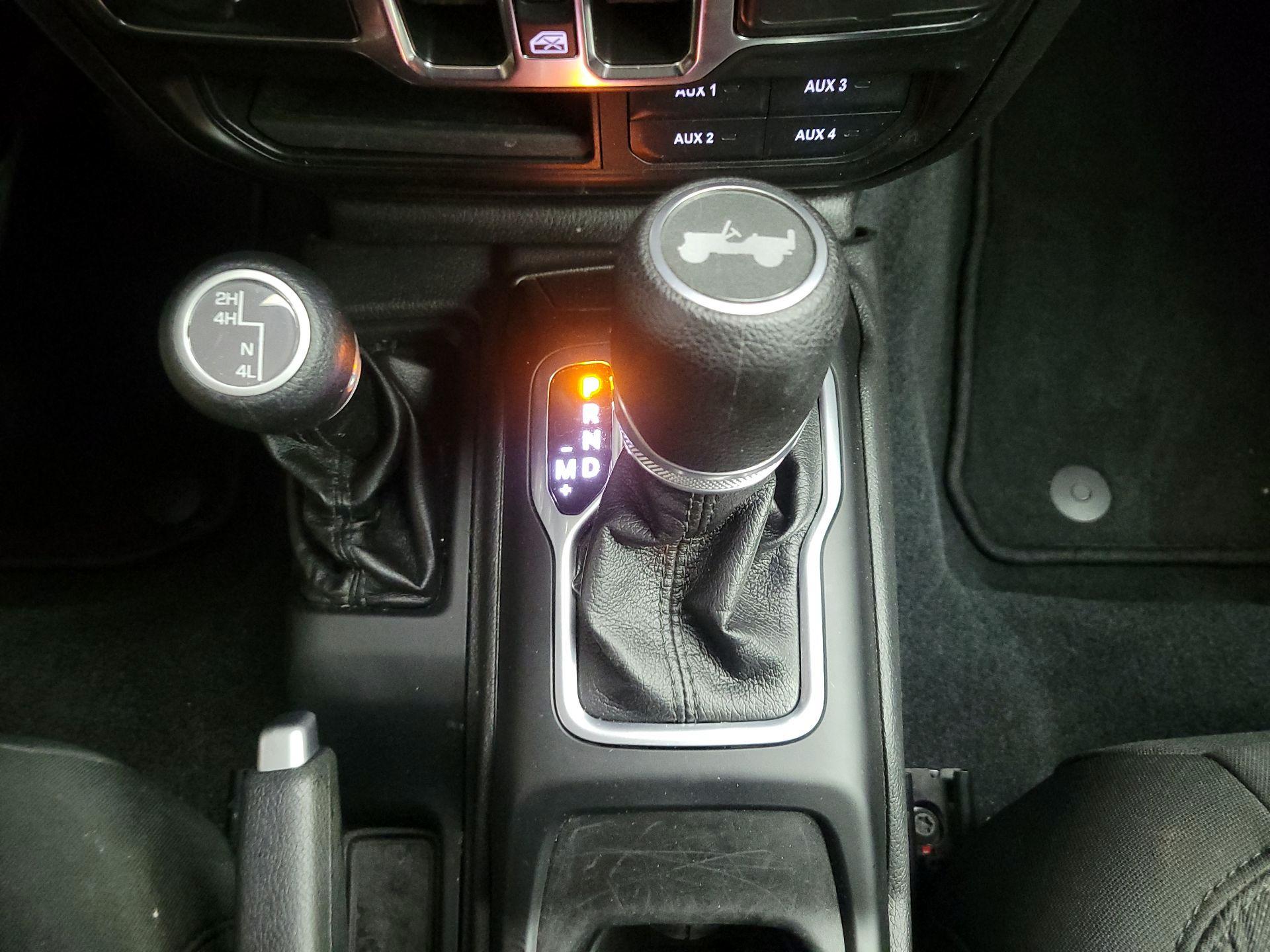 Thumbnail: 2022 Jeep Wrangler - 17