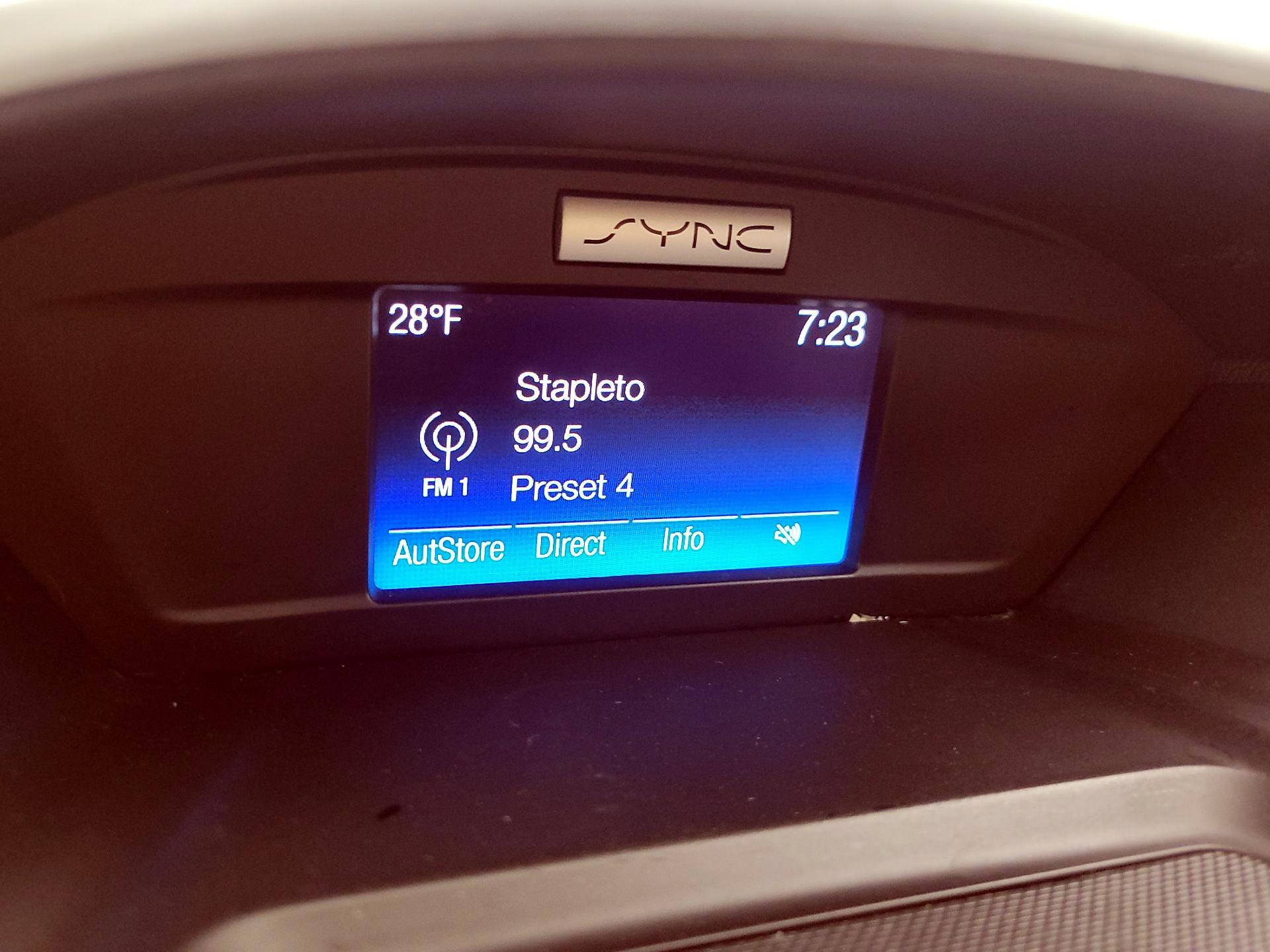 Thumbnail: 2016 Ford Escape - 15