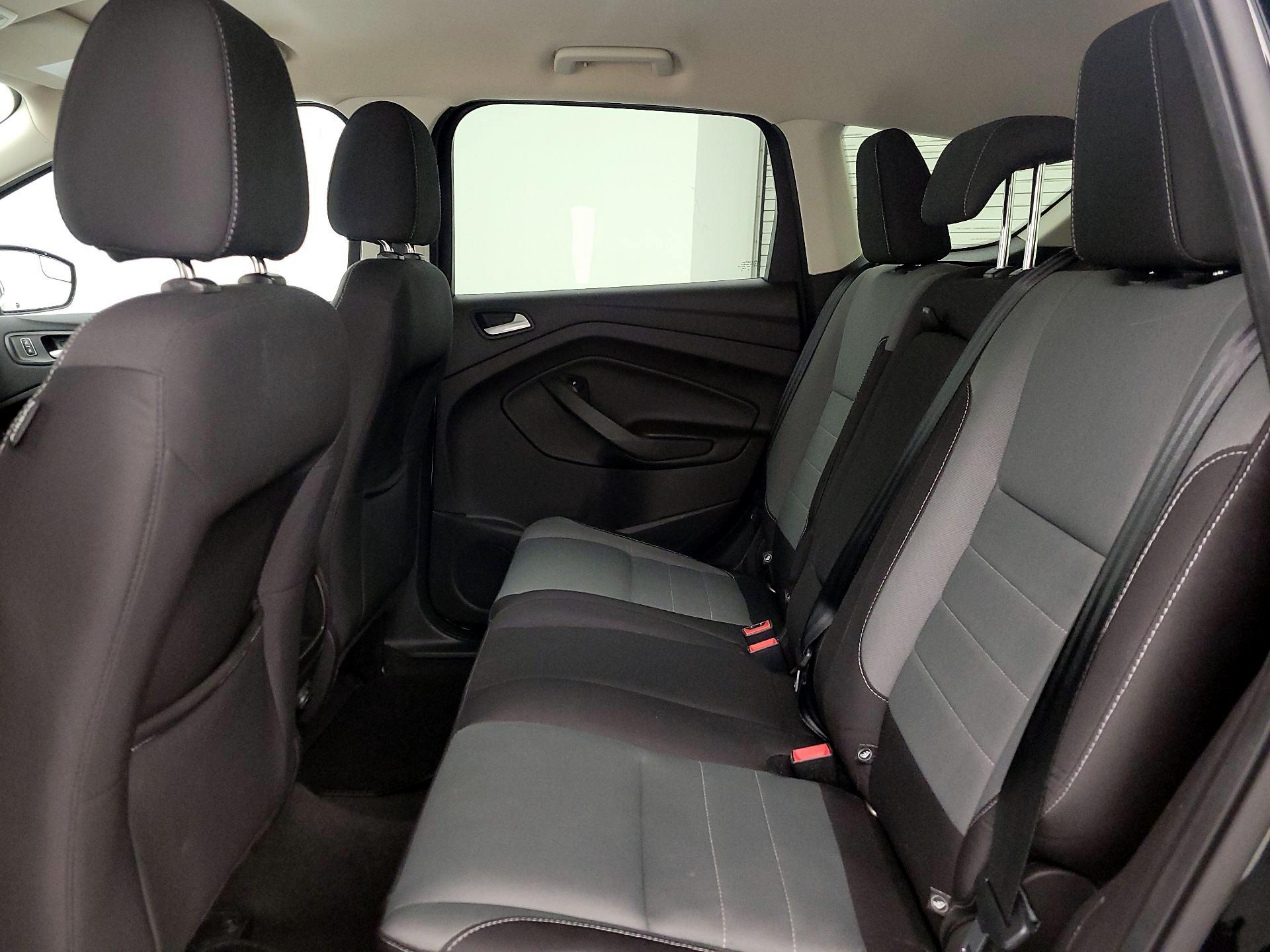 Thumbnail: 2016 Ford Escape - 19