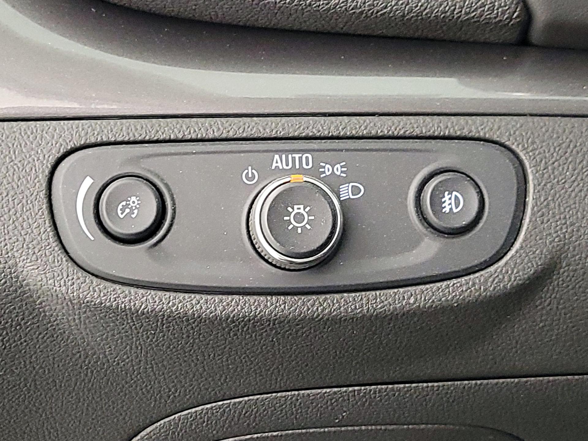 Thumbnail: 2017 Buick Encore - 13