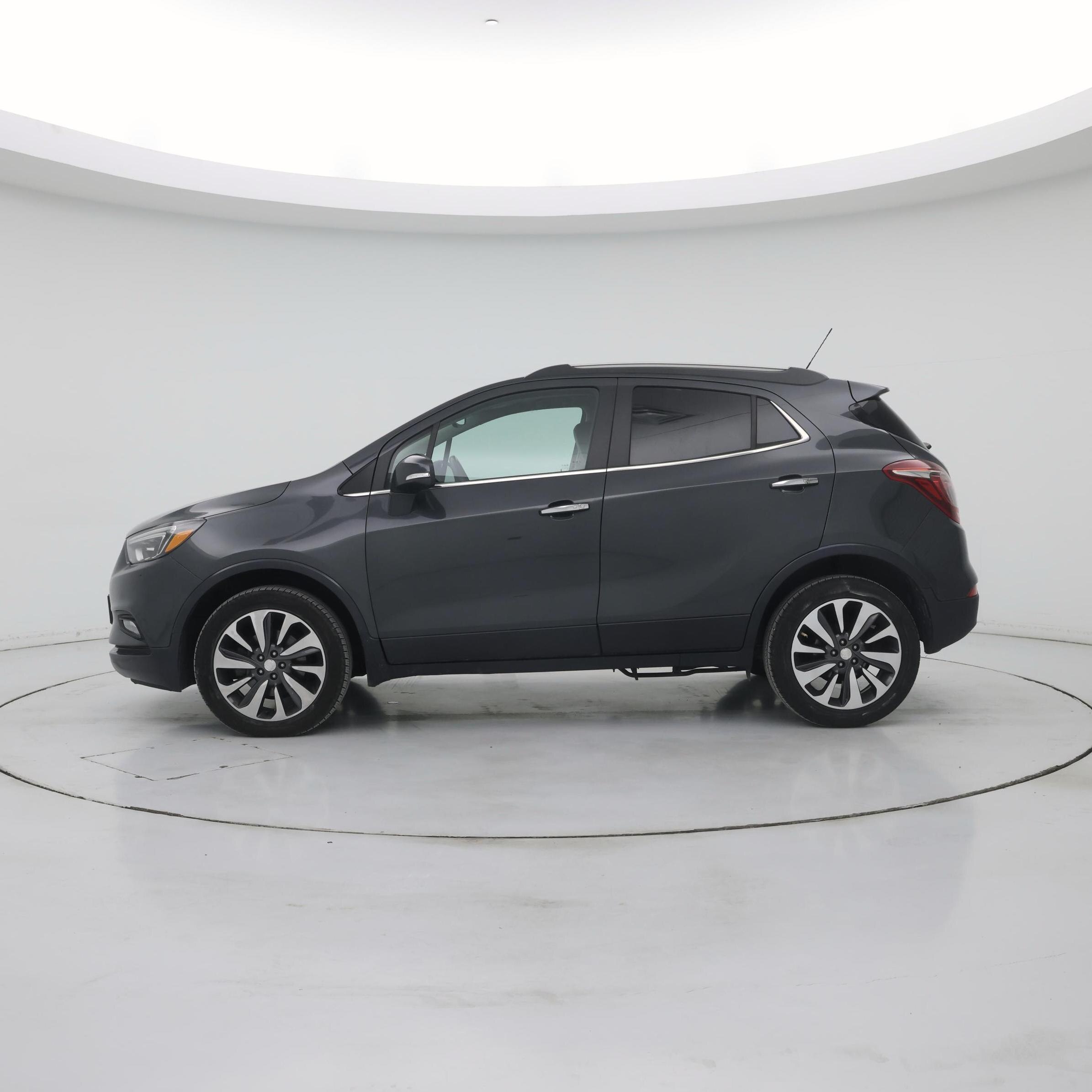 Thumbnail: 2017 Buick Encore - 3