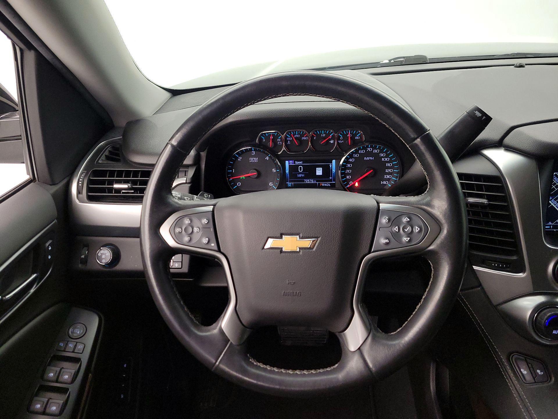 Thumbnail: 2019 Chevrolet Suburban - 10