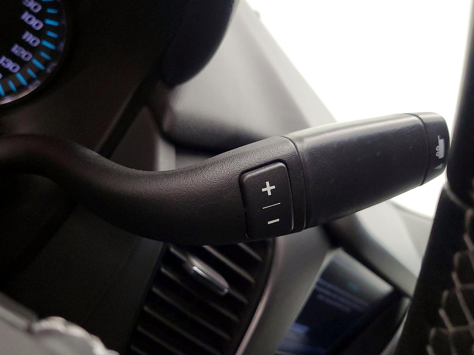 Thumbnail: 2019 Chevrolet Suburban - 18