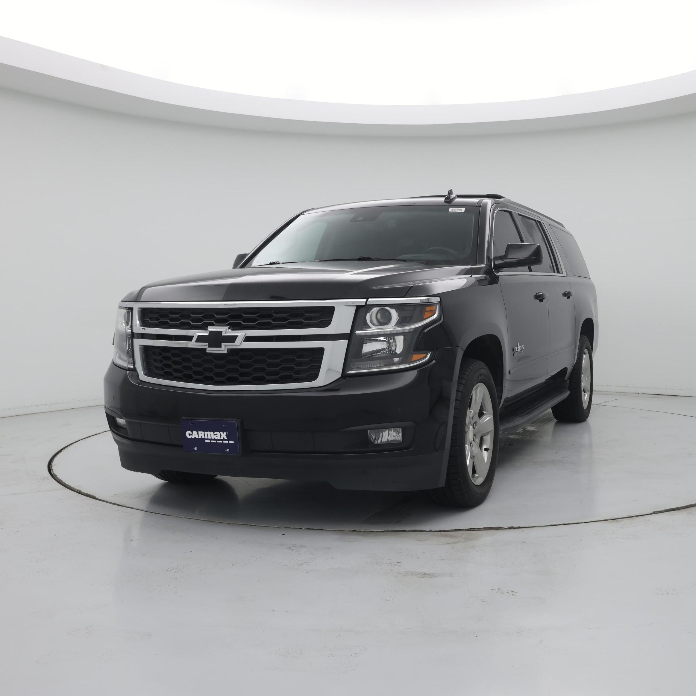 Thumbnail: 2019 Chevrolet Suburban - 4