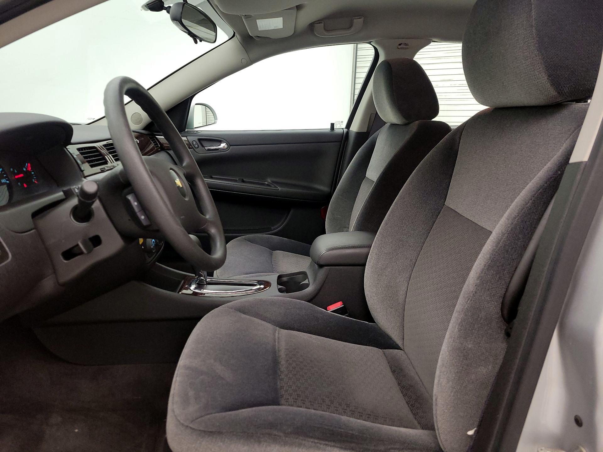 Thumbnail: 2016 Chevrolet Impala - 11