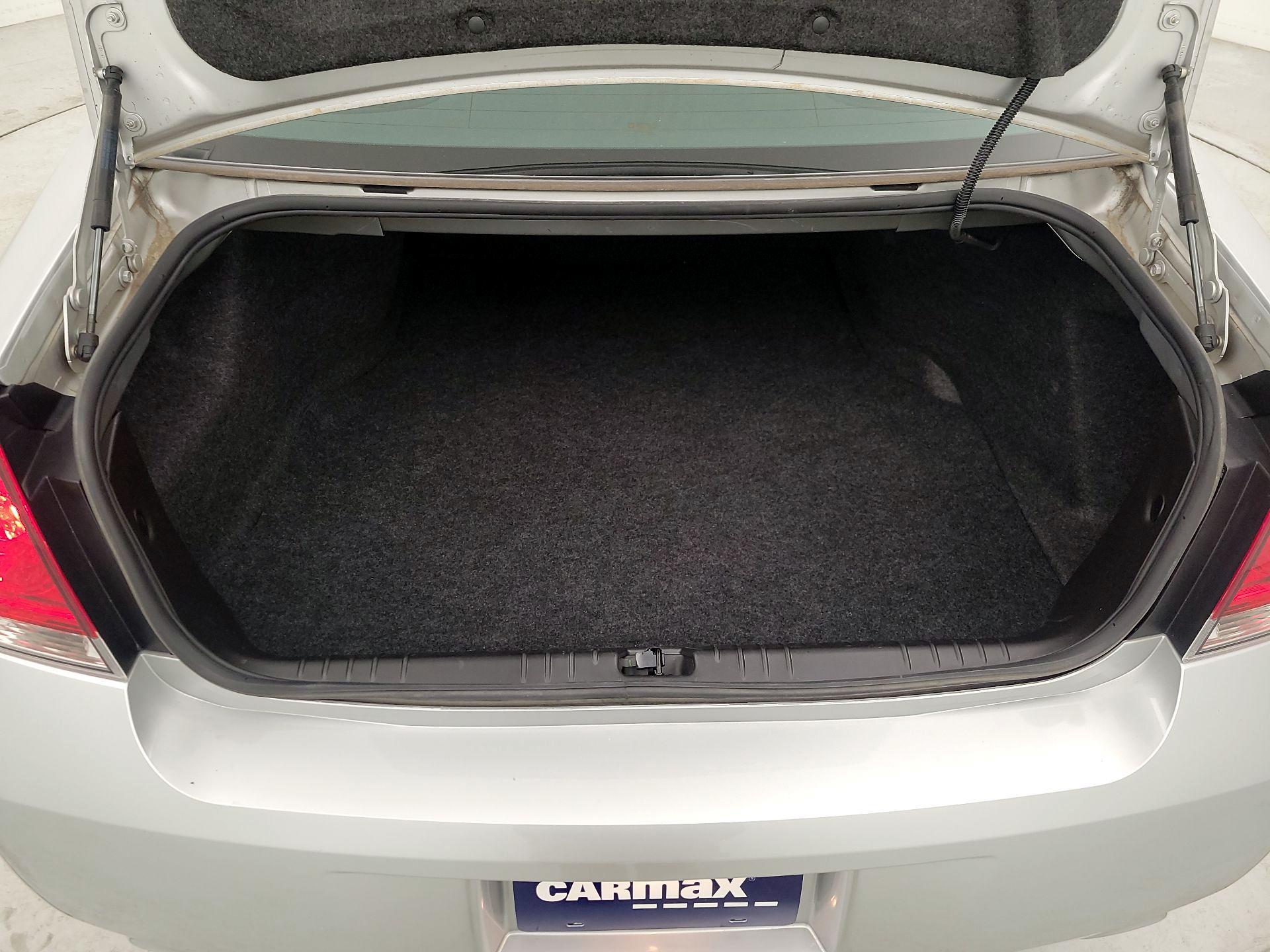 Thumbnail: 2016 Chevrolet Impala - 19