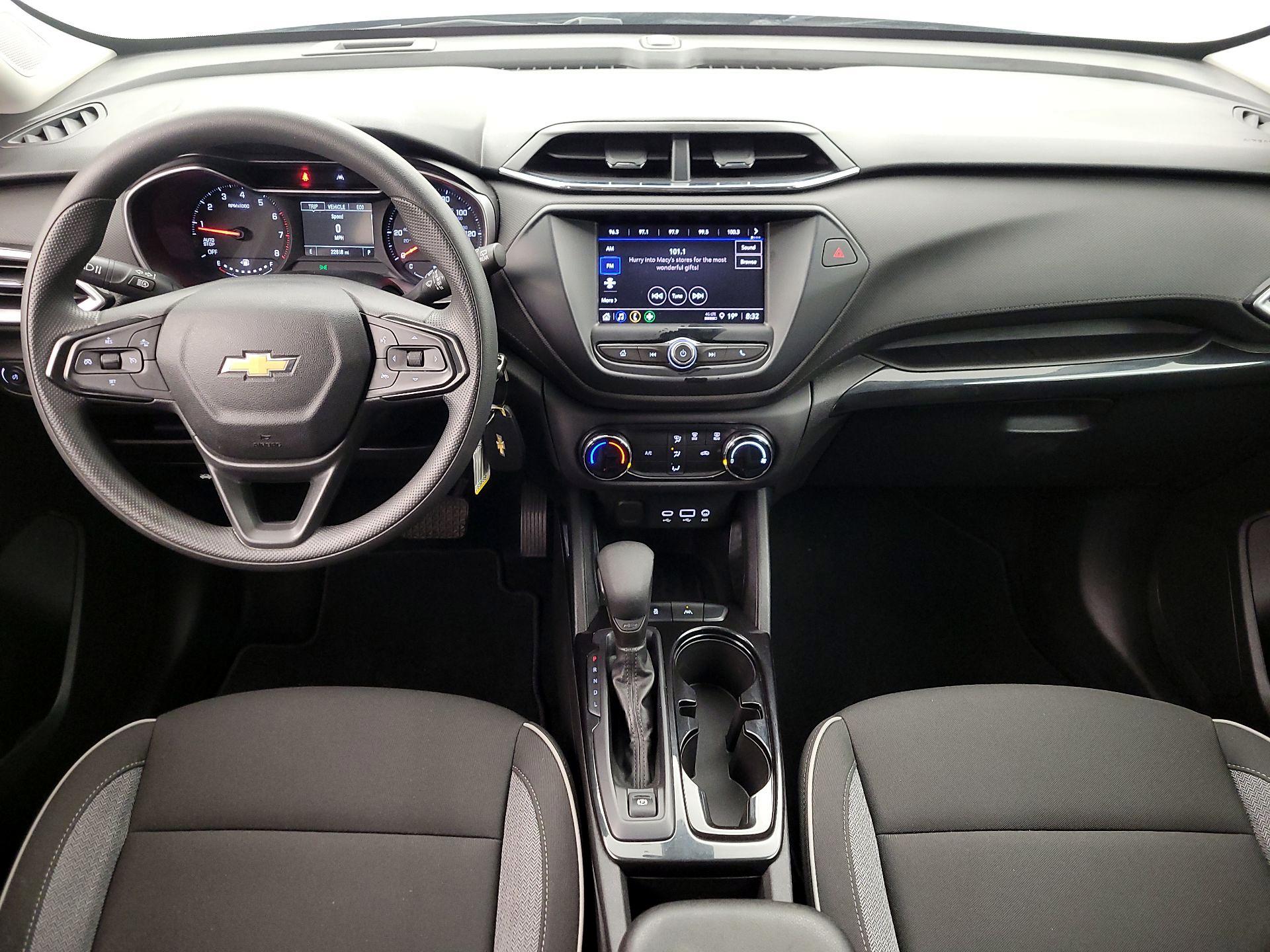 Thumbnail: 2023 Chevrolet TrailBlazer - 9