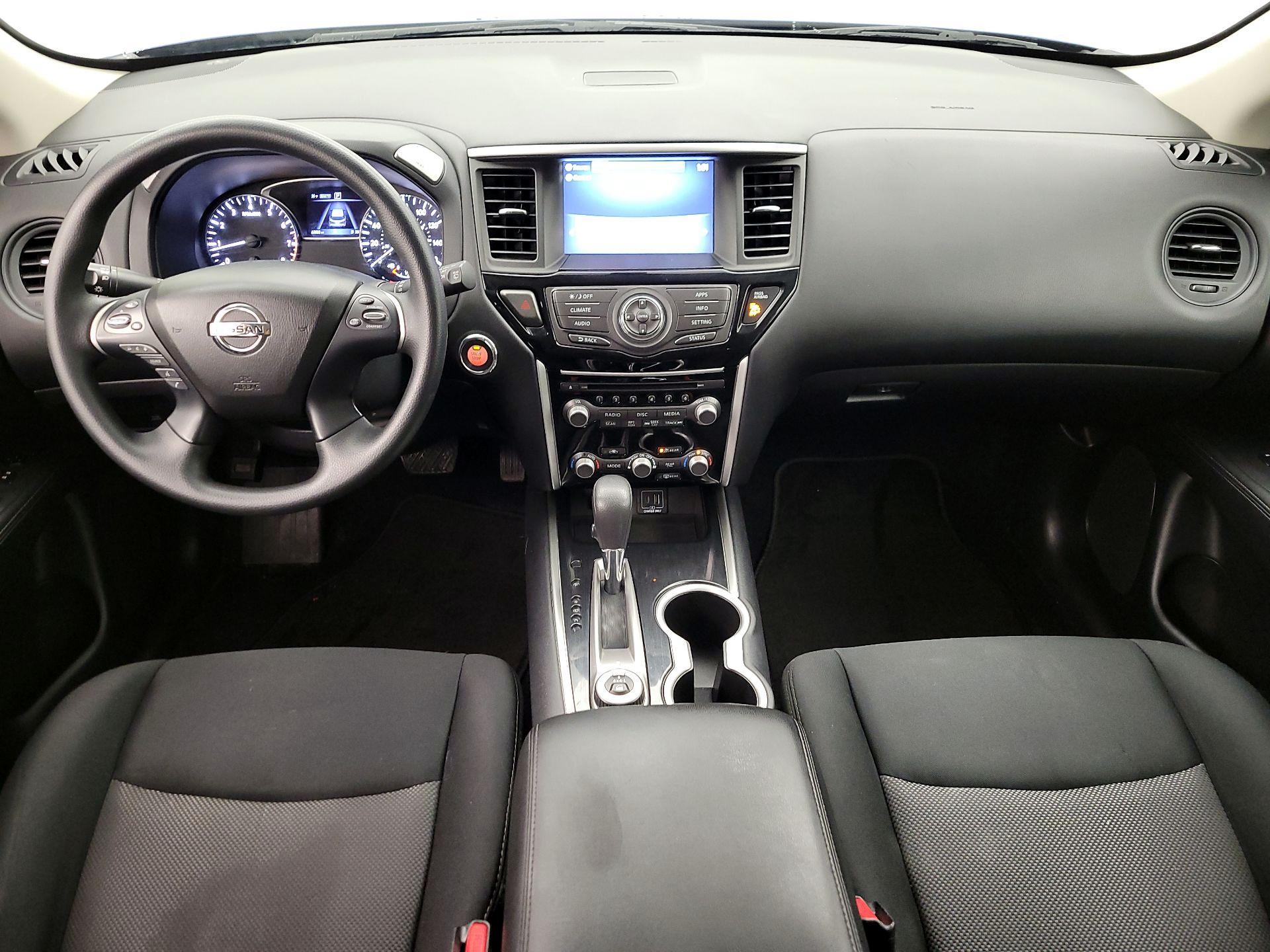 Thumbnail: 2019 Nissan Pathfinder - 9