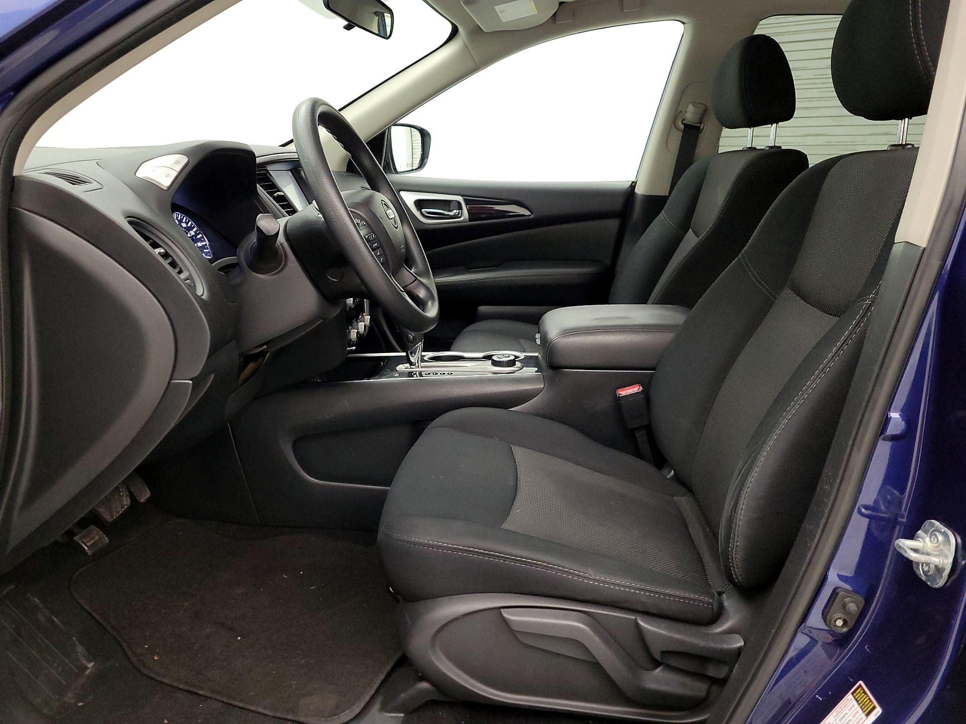 Thumbnail: 2019 Nissan Pathfinder - 11