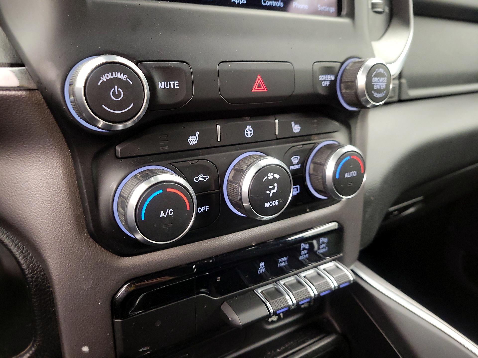 Thumbnail: 2019 RAM 1500 - 16