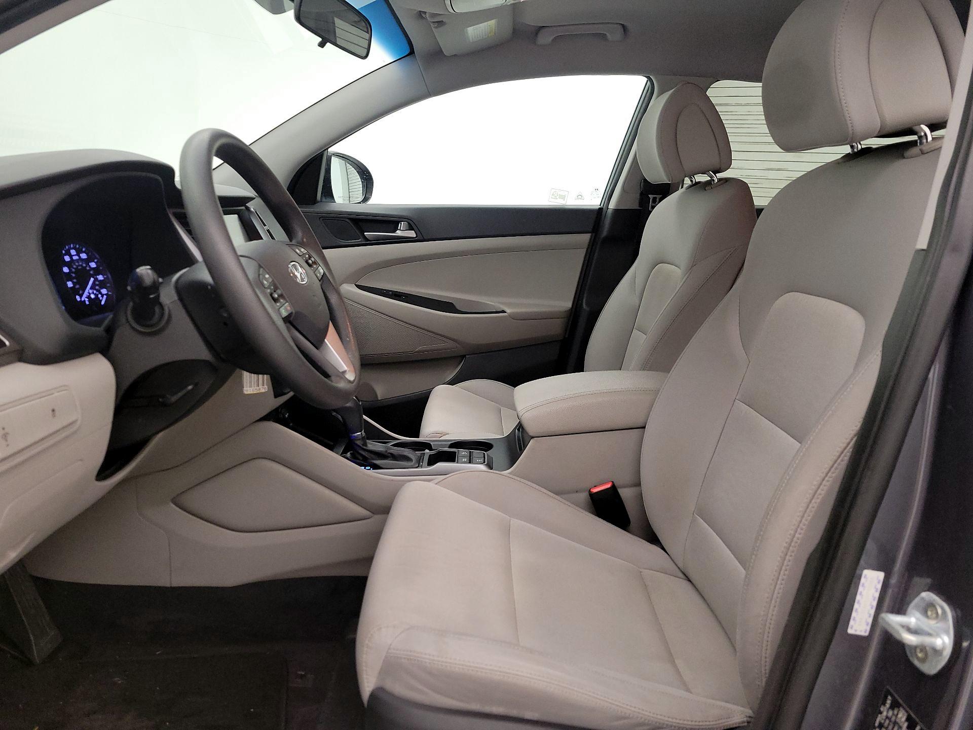 Thumbnail: 2018 Hyundai Tucson - 11