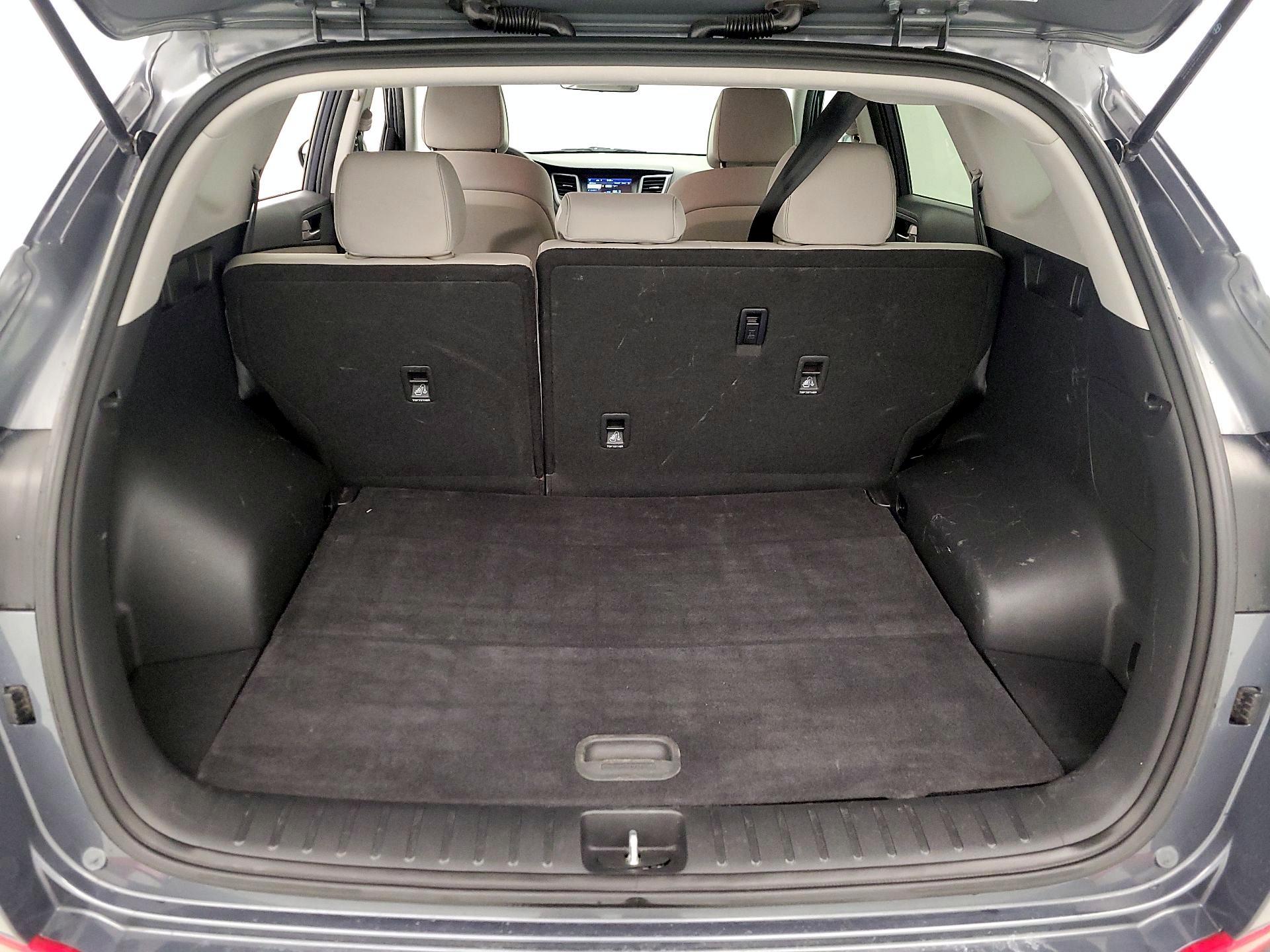 Thumbnail: 2018 Hyundai Tucson - 20