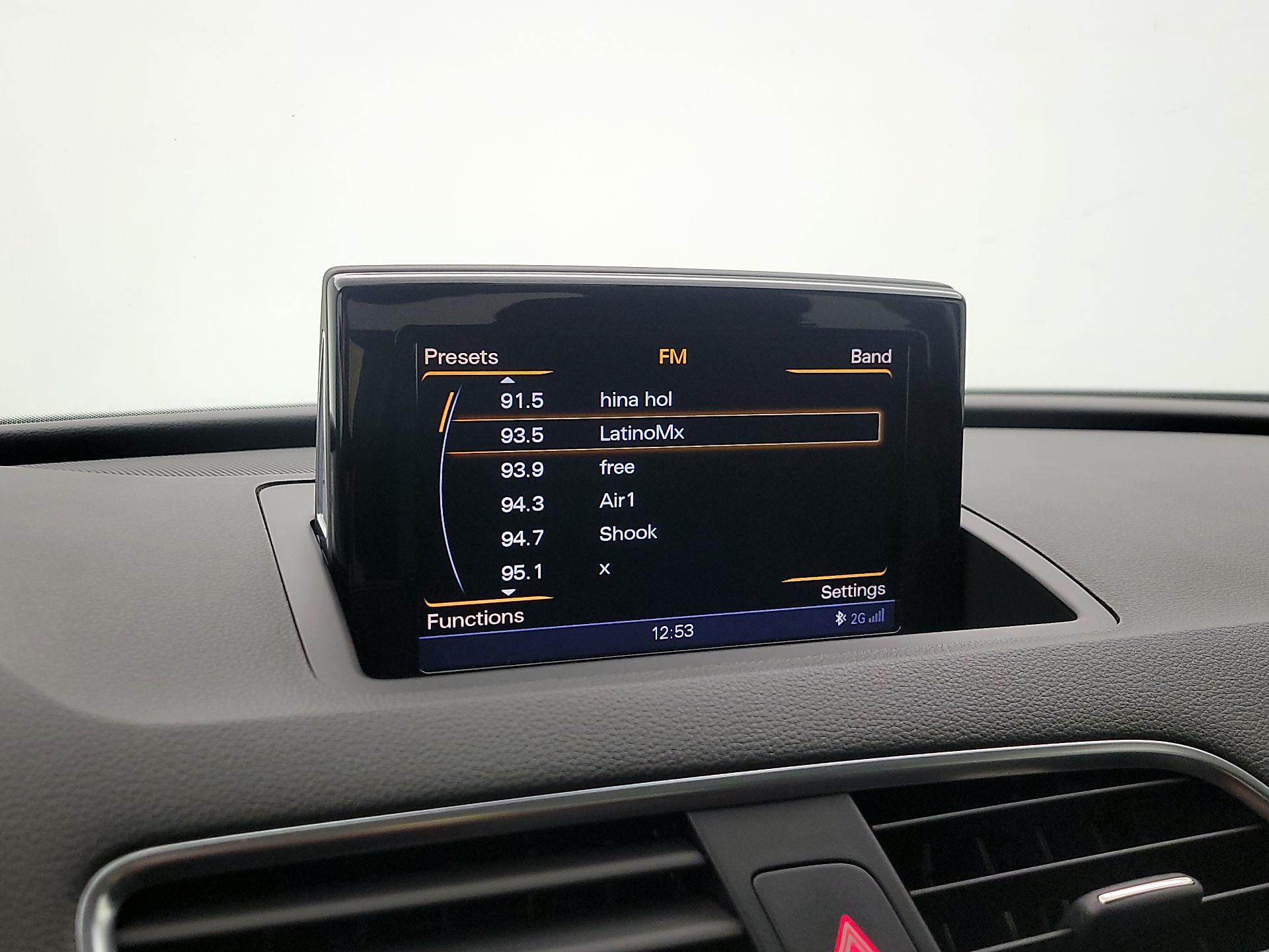 Thumbnail: 2016 Audi Q3 - 15