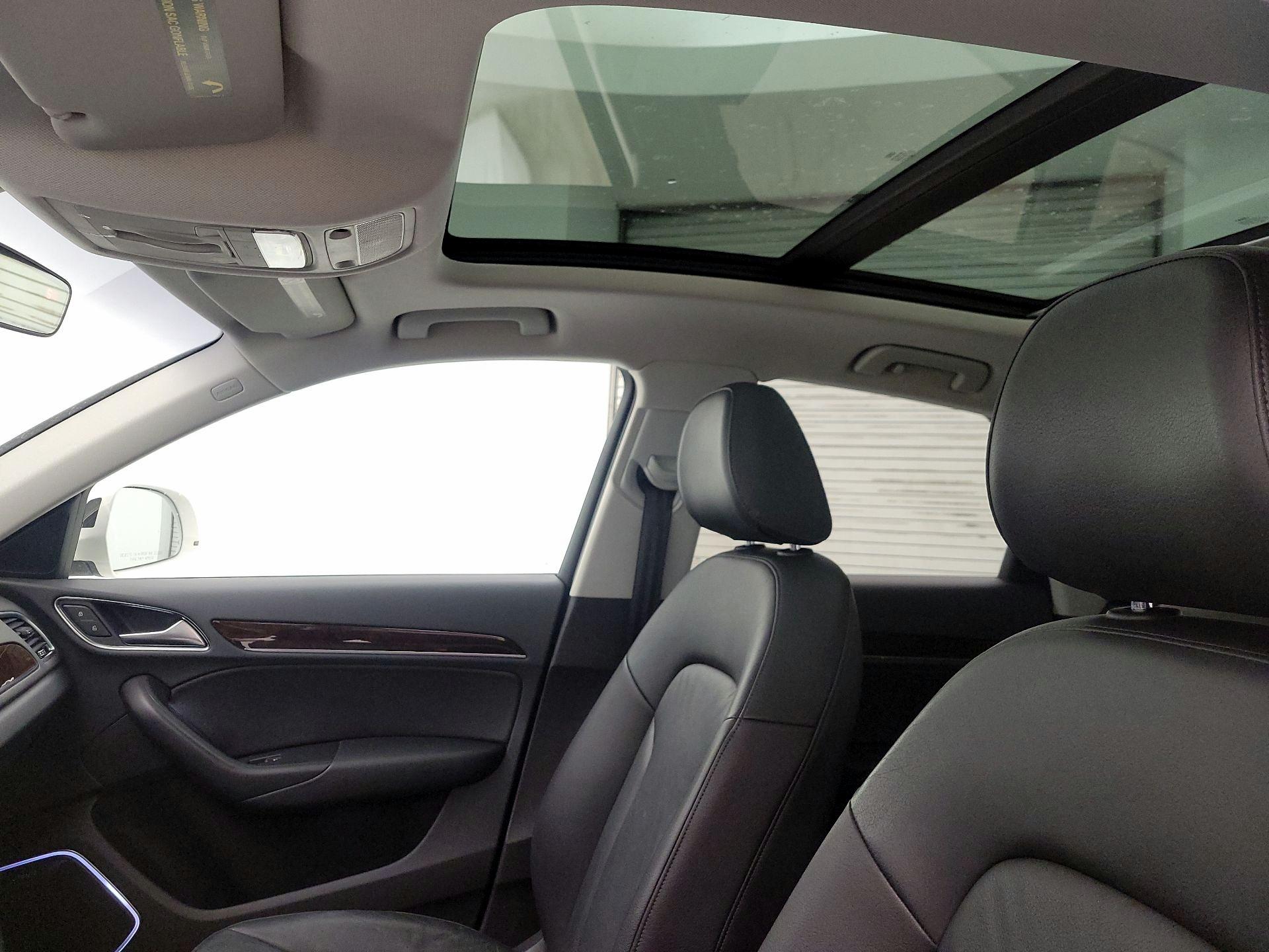 Thumbnail: 2016 Audi Q3 - 18