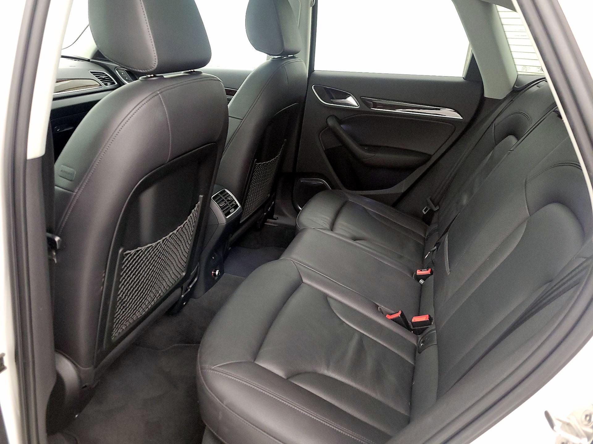 Thumbnail: 2016 Audi Q3 - 19