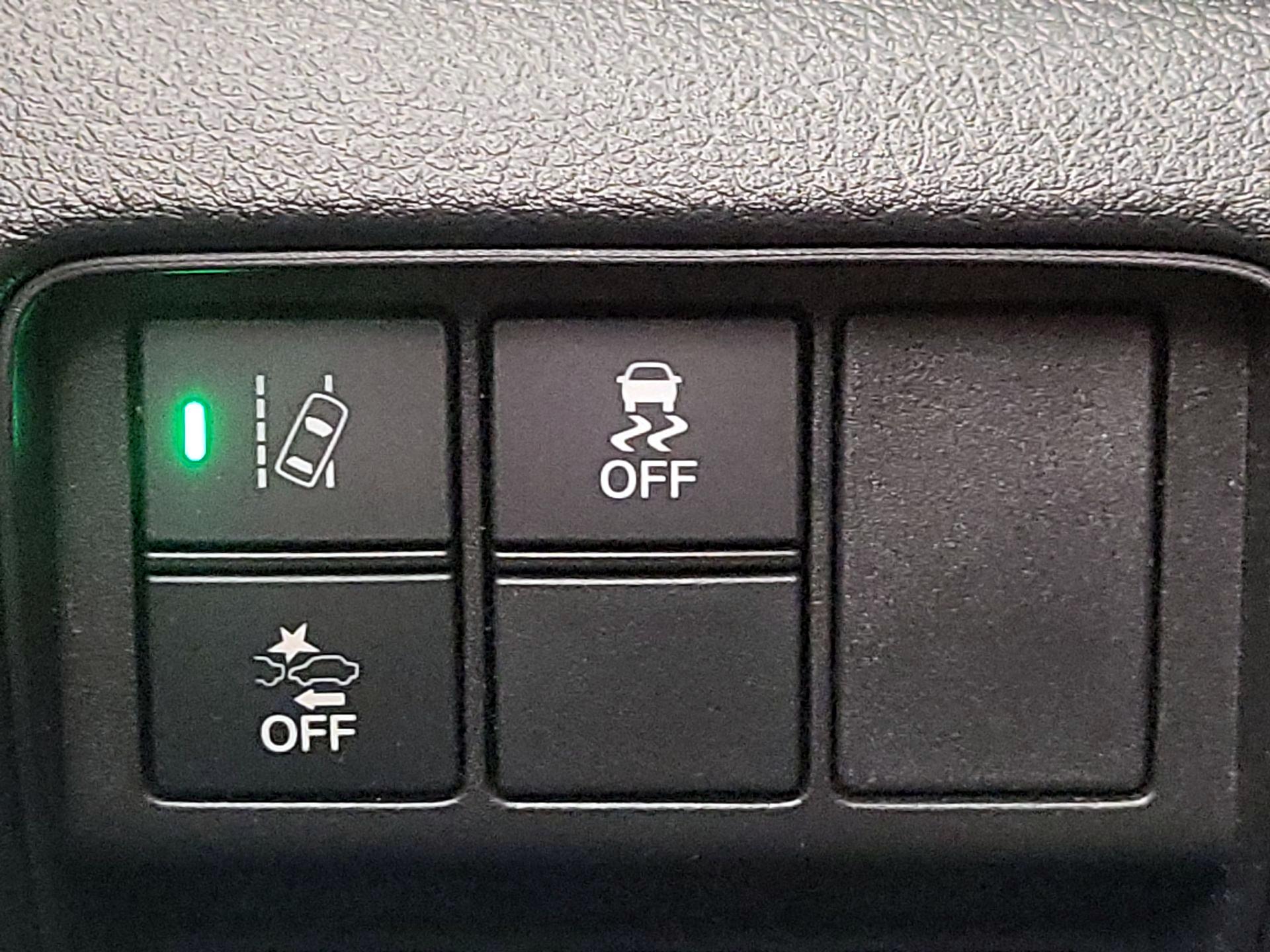 Thumbnail: 2019 Honda CR-V - 13