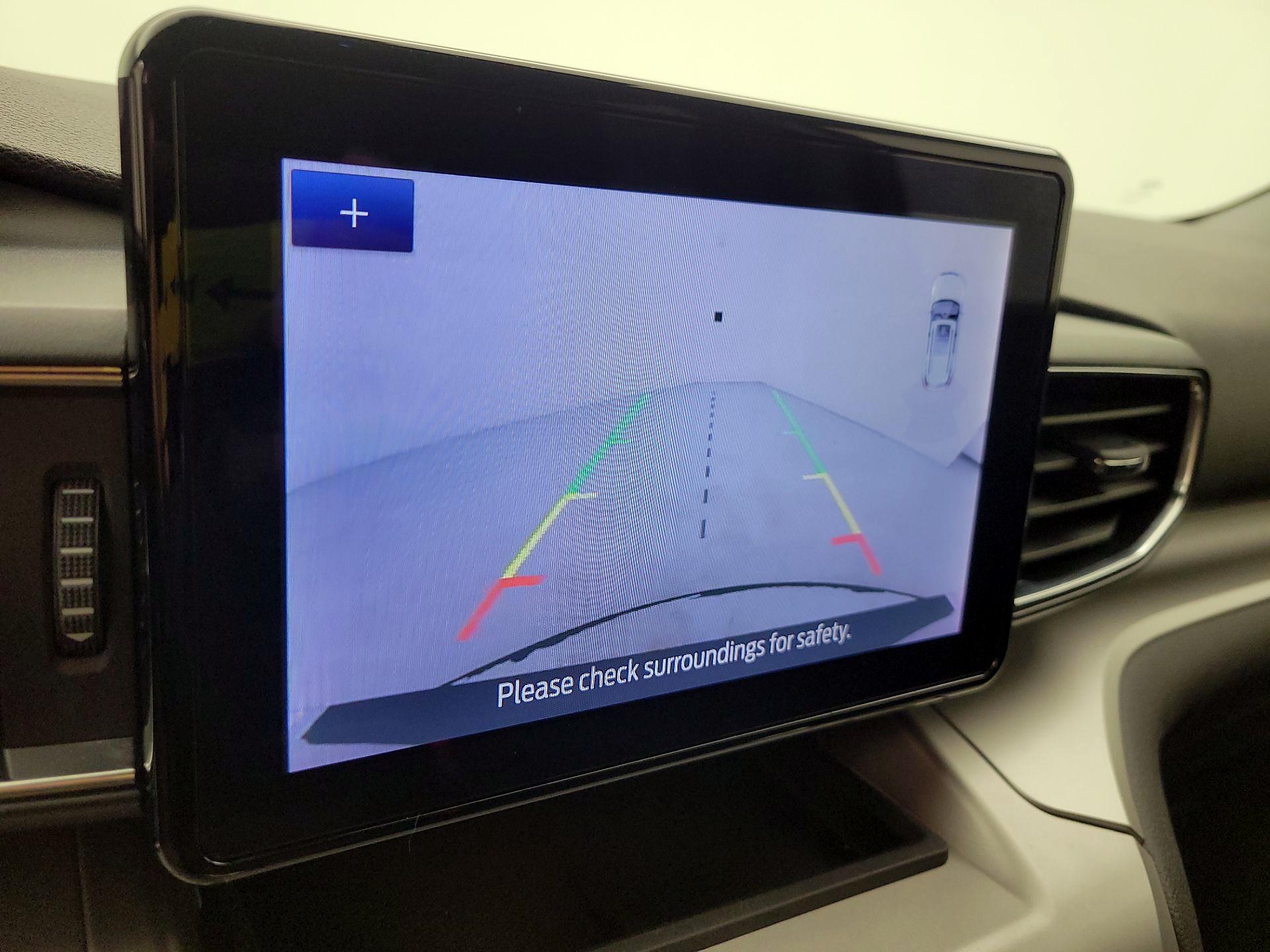 Thumbnail: 2020 Ford Explorer - 14