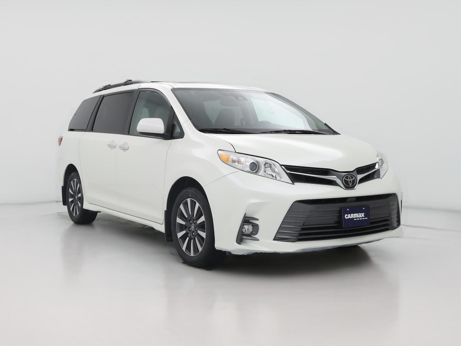 2018 Toyota Sienna XLE