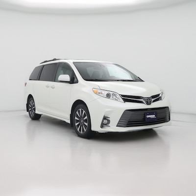 2018 Toyota Sienna XLE