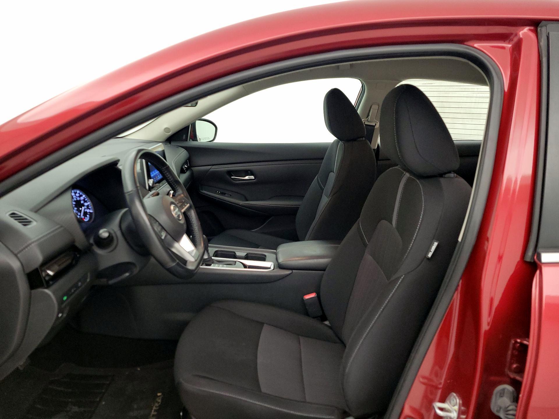 Thumbnail: 2022 Nissan Sentra - 11