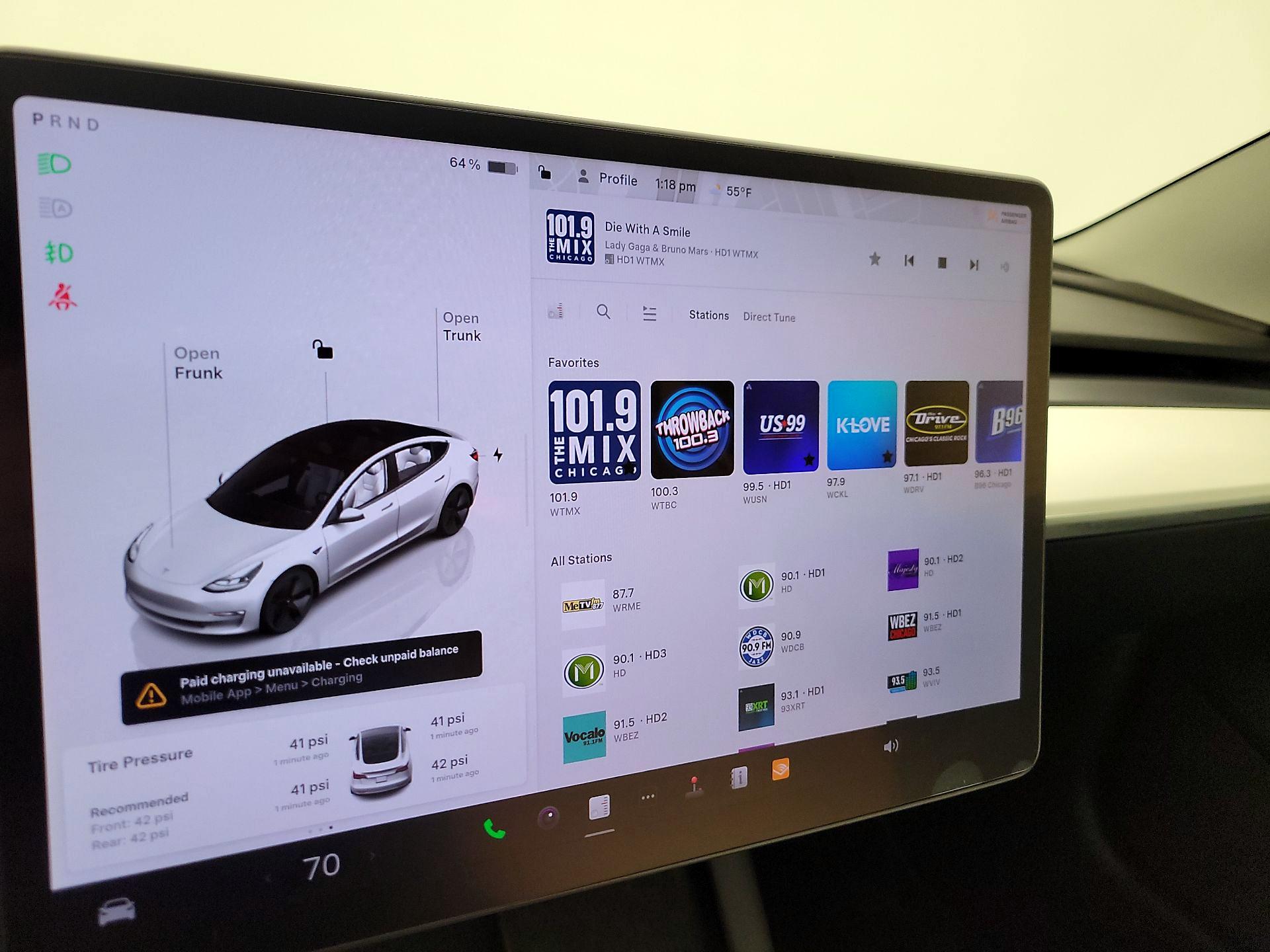 Thumbnail: 2022 Tesla Model 3 - 15
