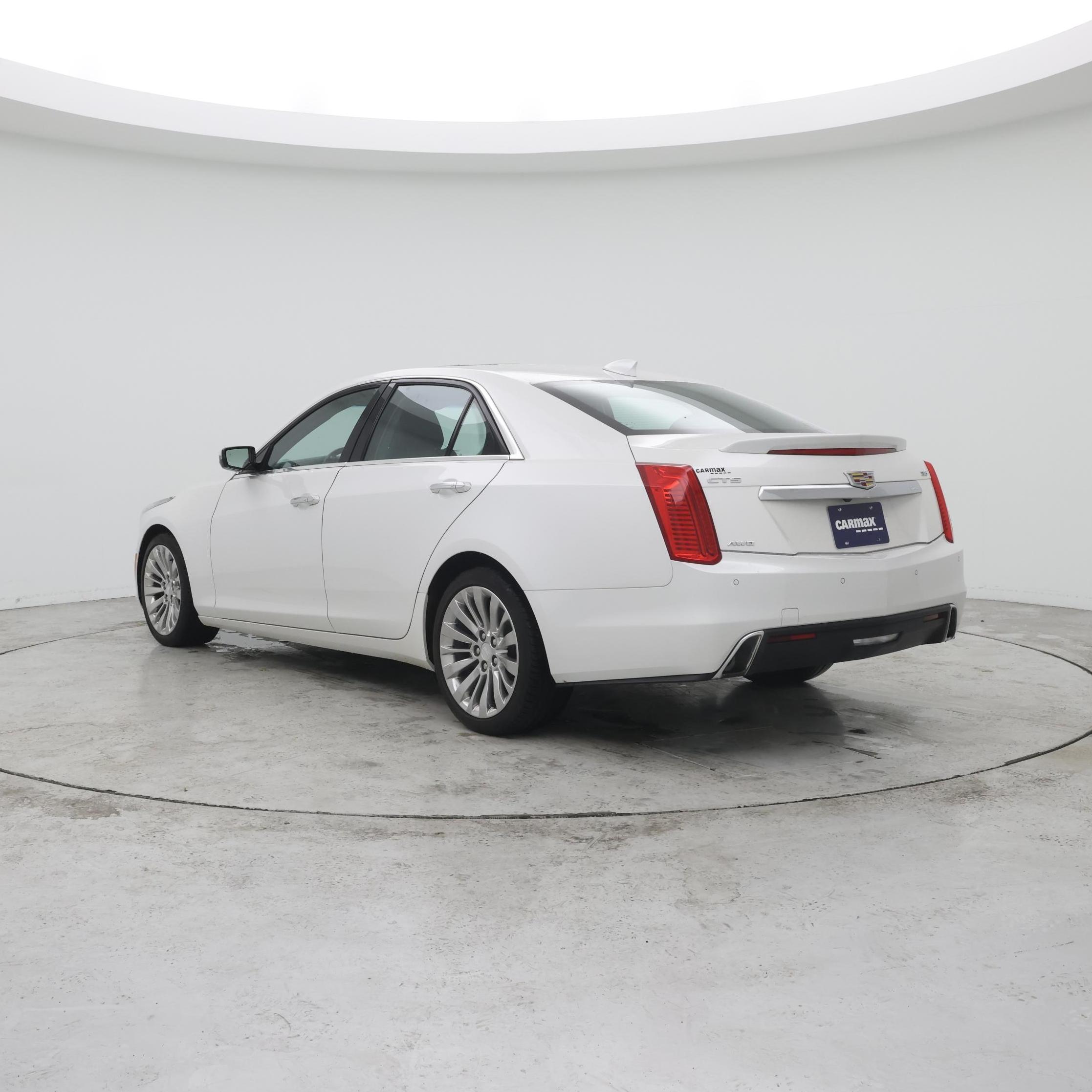 Thumbnail: 2019 Cadillac CTS - 2