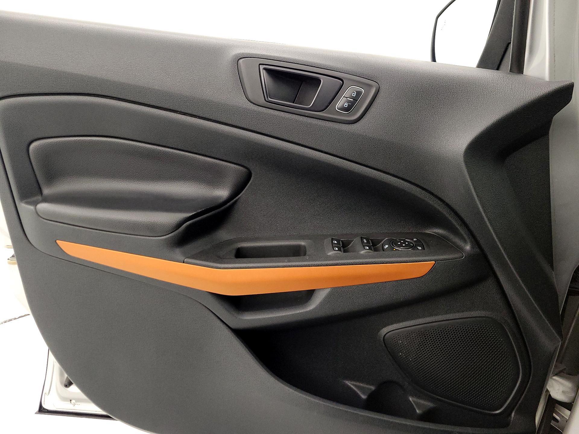 Thumbnail: 2018 Ford EcoSport - 12