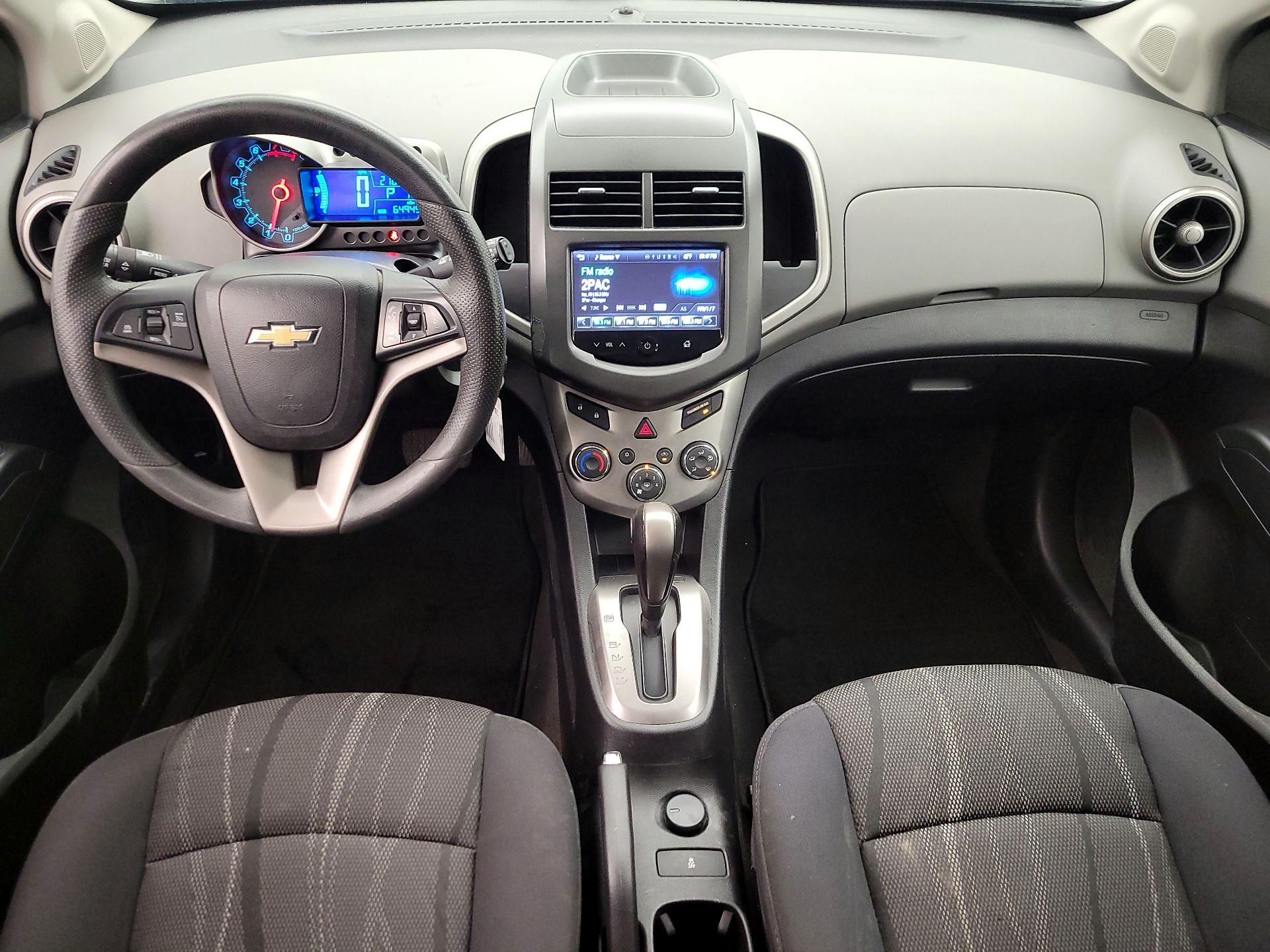 Thumbnail: 2015 Chevrolet Sonic - 9