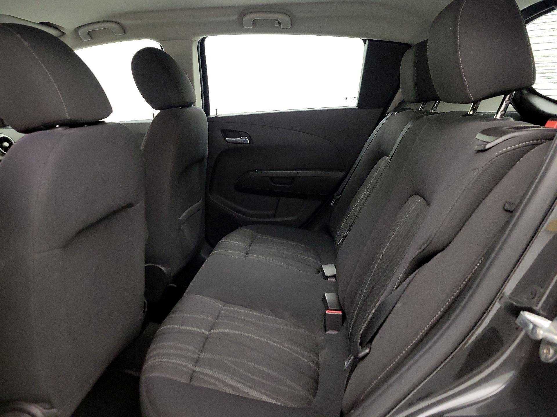 Thumbnail: 2015 Chevrolet Sonic - 17