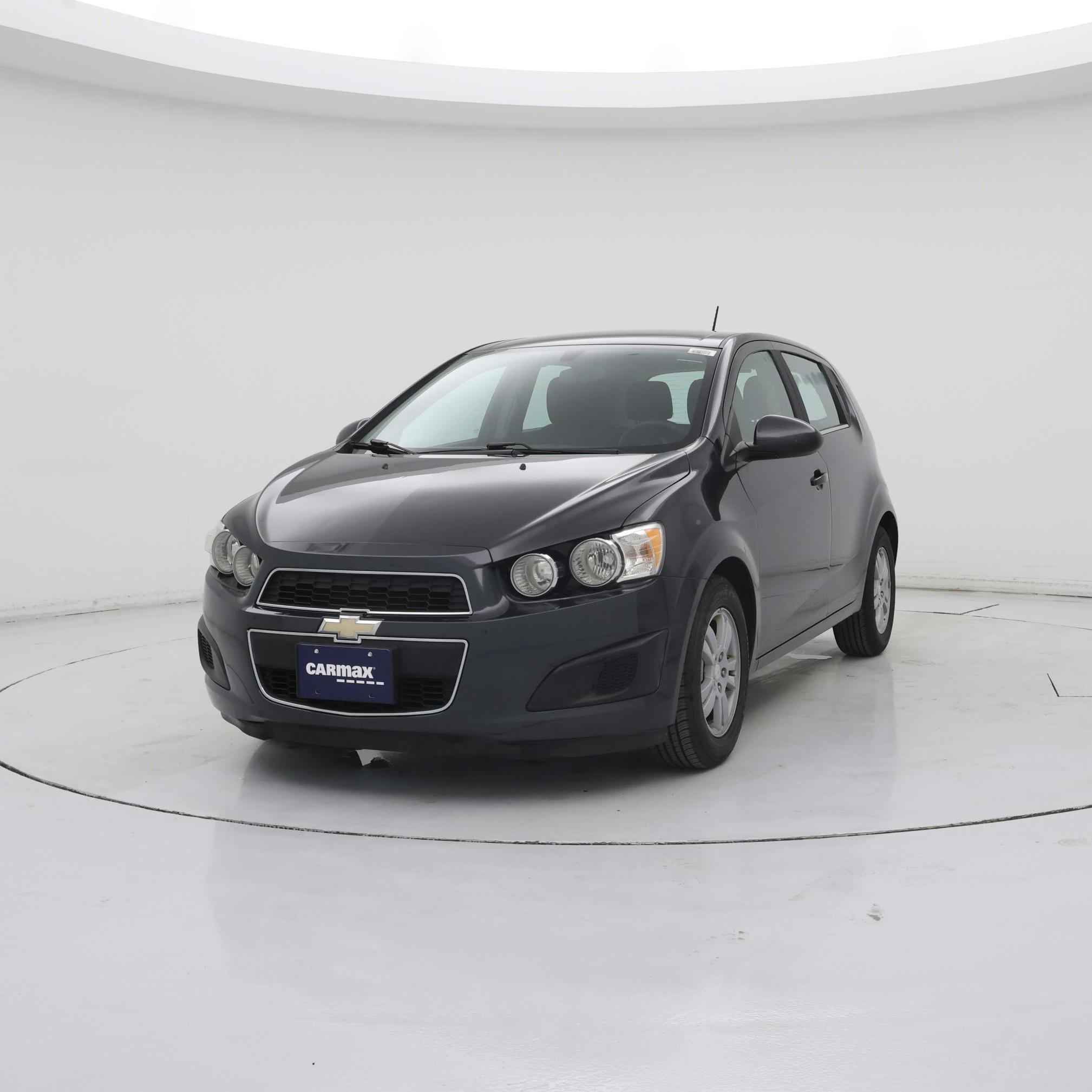 Thumbnail: 2015 Chevrolet Sonic - 4