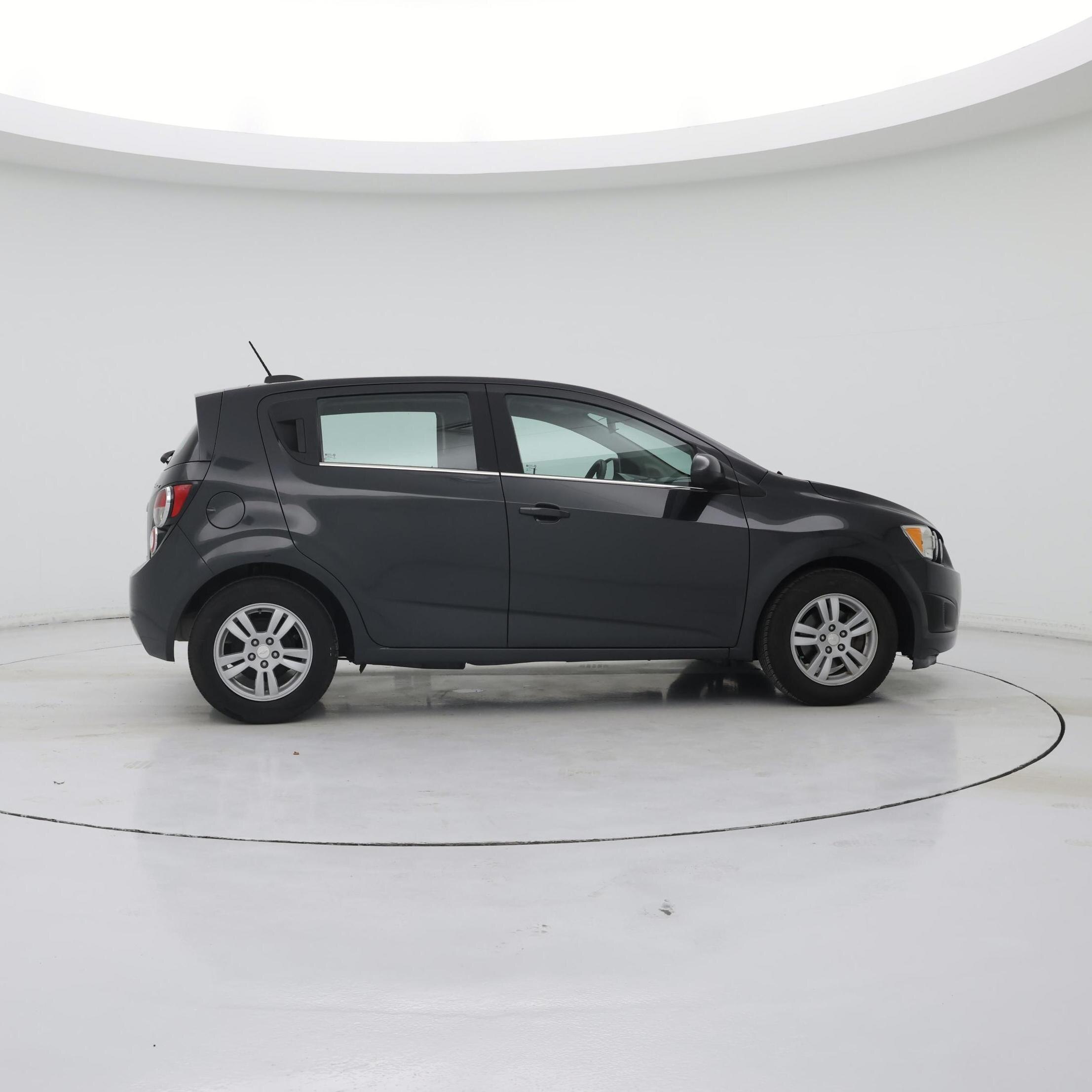 Thumbnail: 2015 Chevrolet Sonic - 7