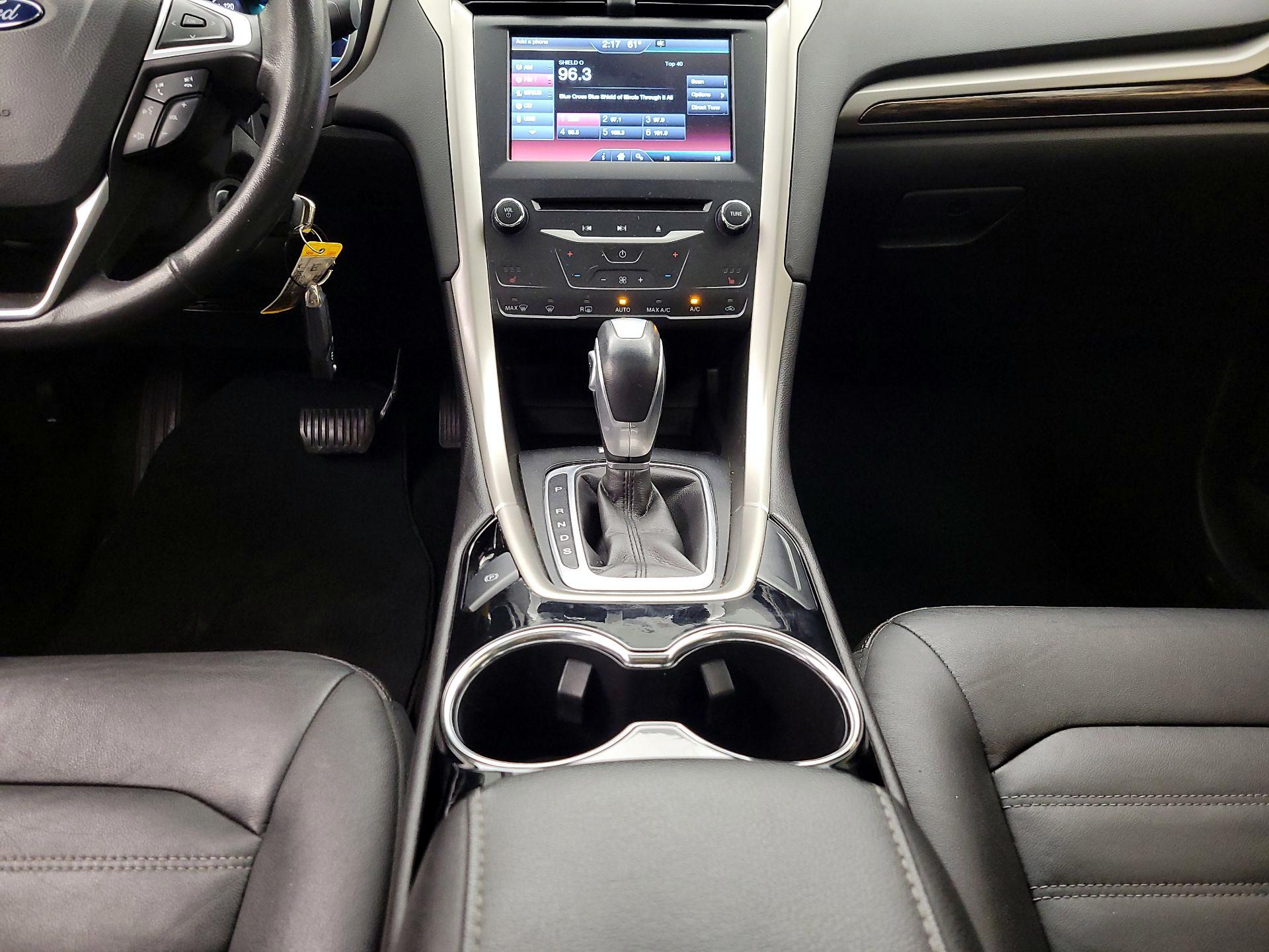 Thumbnail: 2014 Ford Fusion - 18