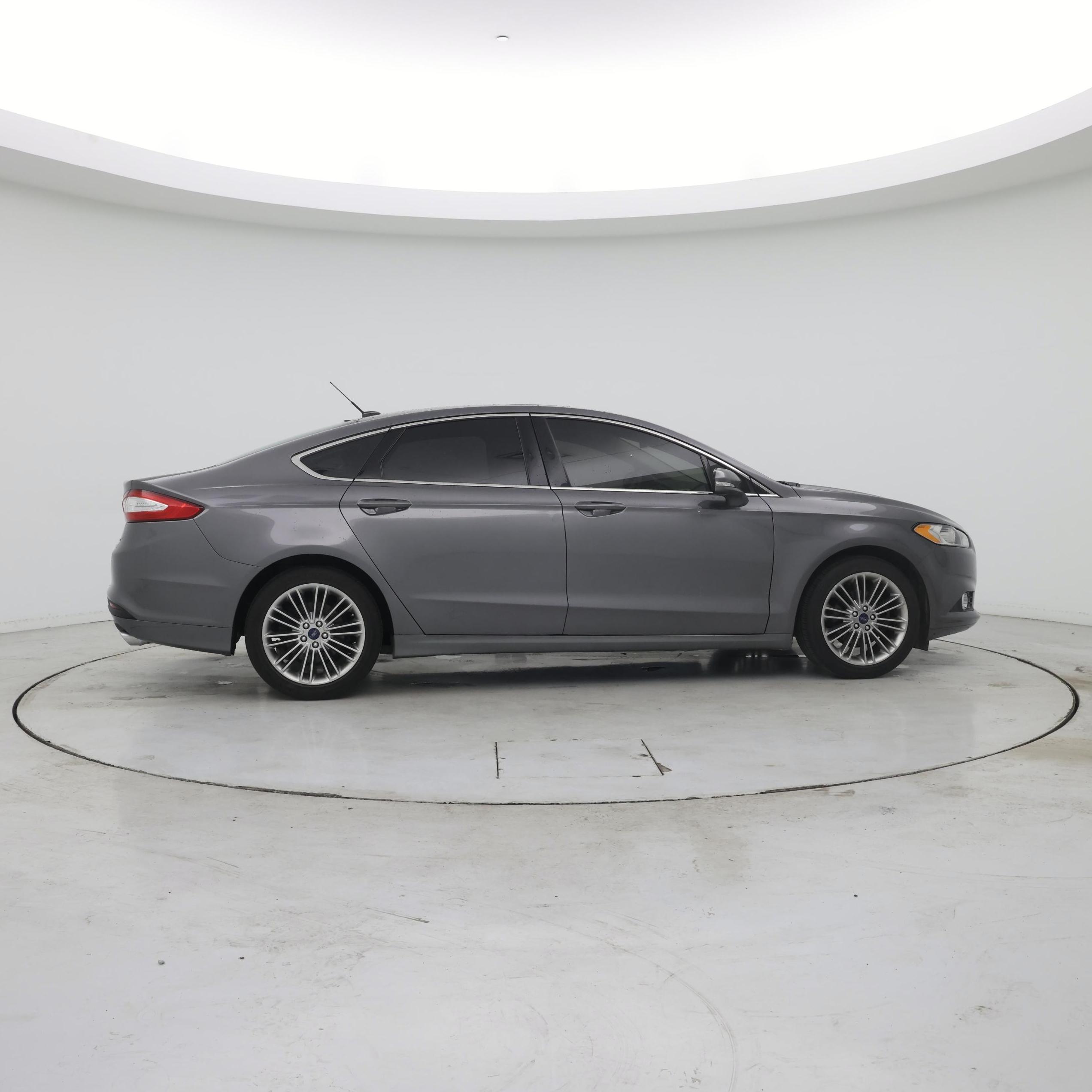 Thumbnail: 2014 Ford Fusion - 7