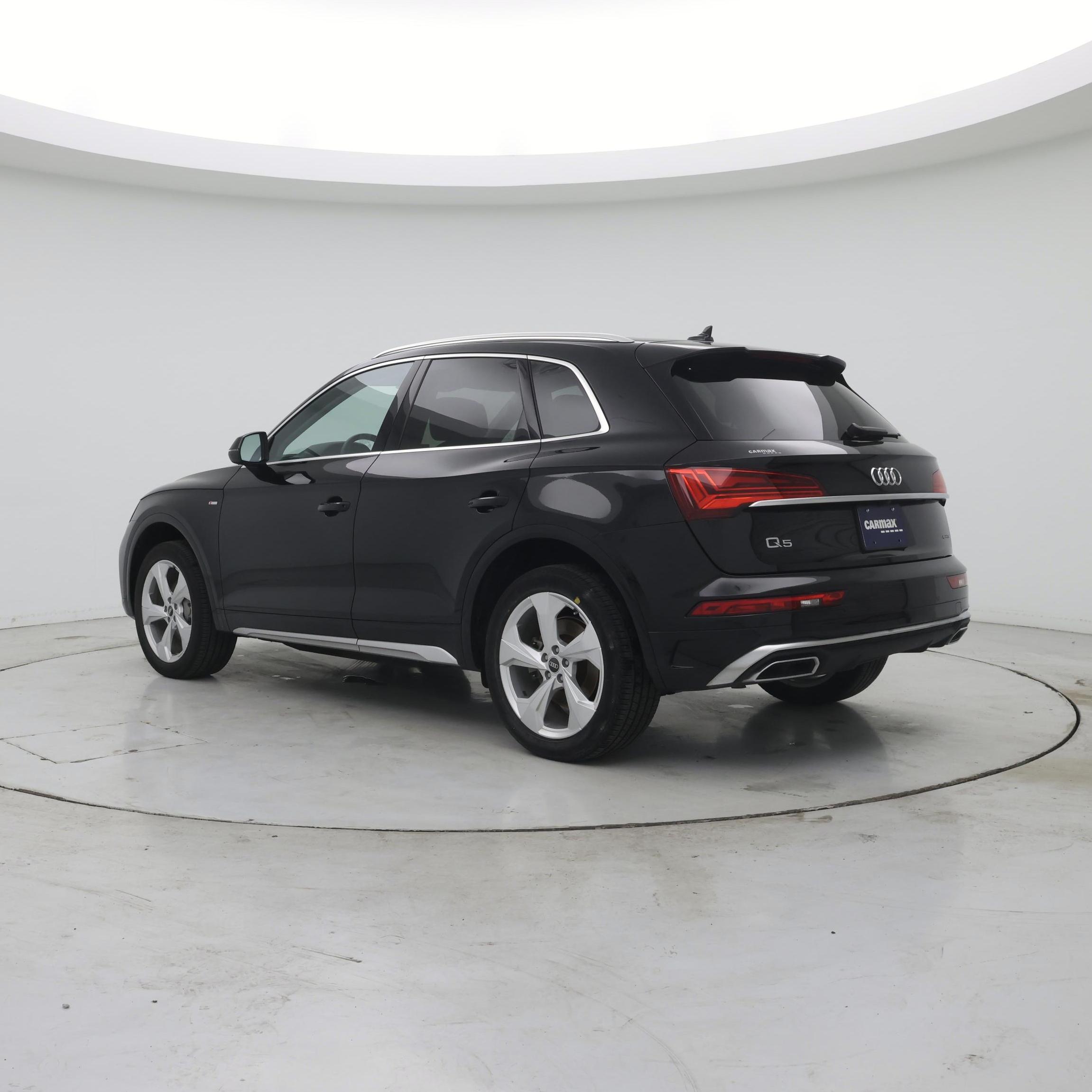 Thumbnail: 2023 Audi Q5 - 2