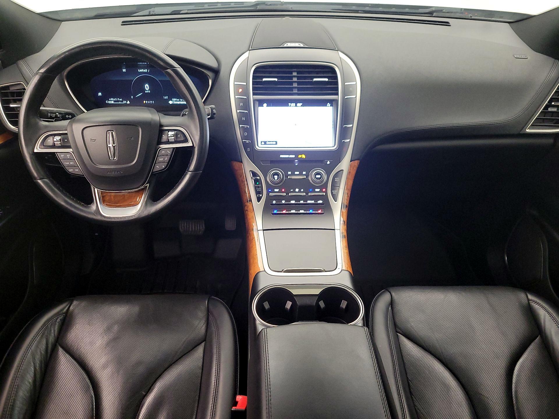 Thumbnail: 2019 Lincoln Nautilus - 9