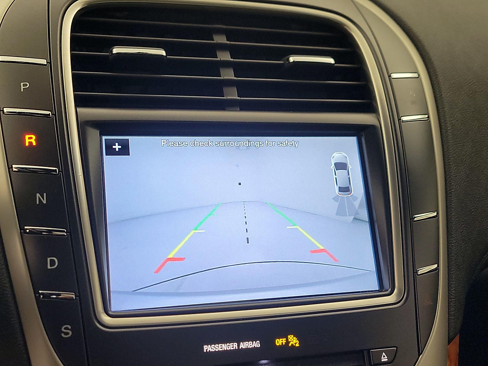 Thumbnail: 2019 Lincoln Nautilus - 15