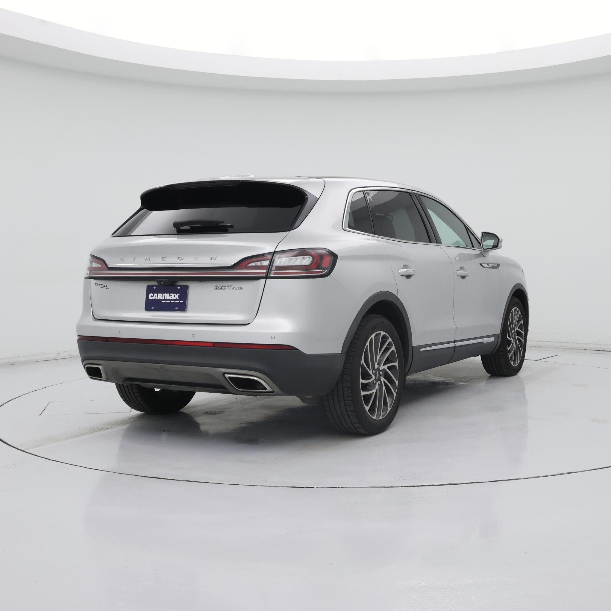 Thumbnail: 2019 Lincoln Nautilus - 8