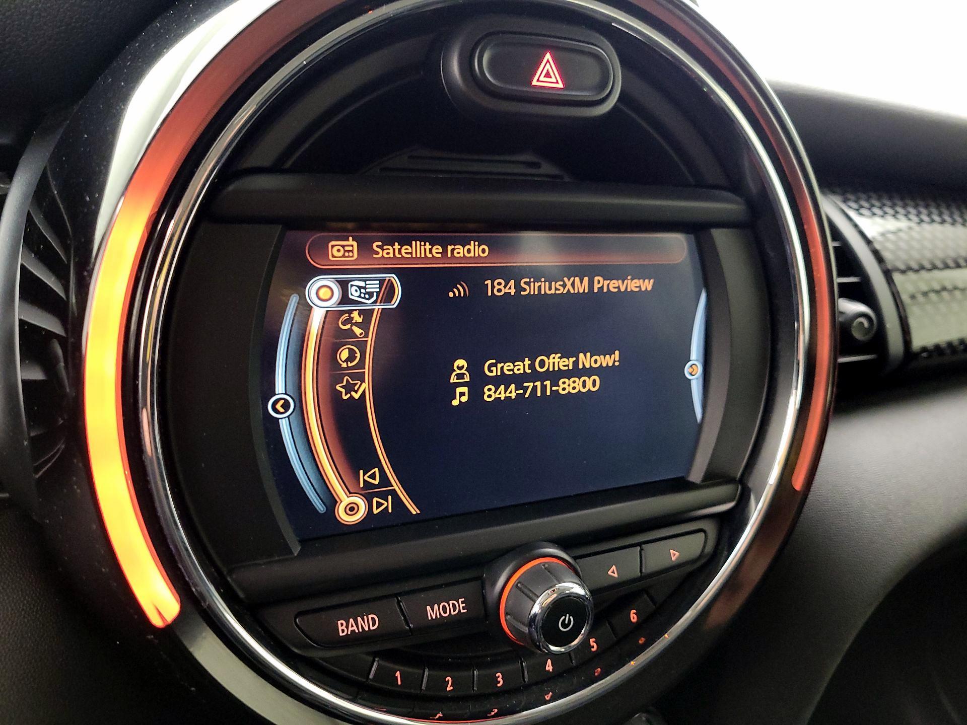 Thumbnail: 2018 MINI Cooper Hardtop - 15