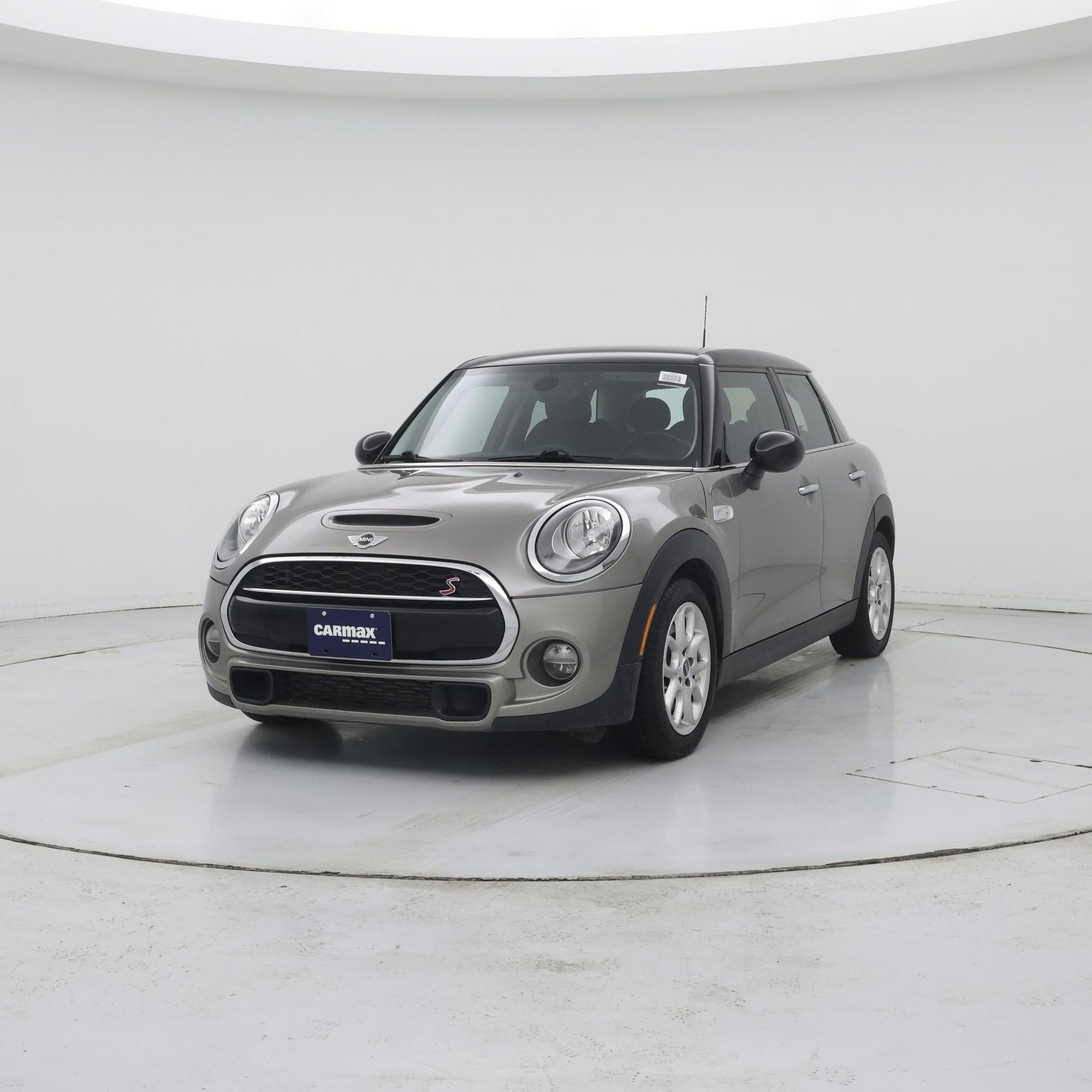Thumbnail: 2018 MINI Cooper Hardtop - 4