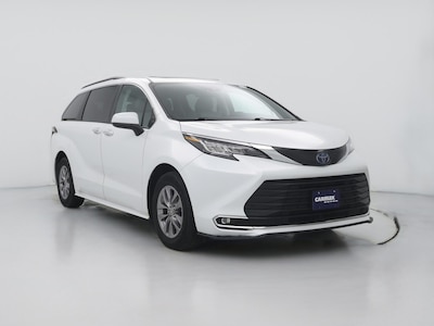 2023 Toyota Sienna Hybrid XLE