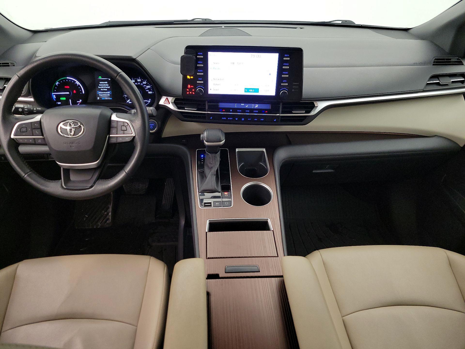 Thumbnail: 2023 Toyota Sienna - 9